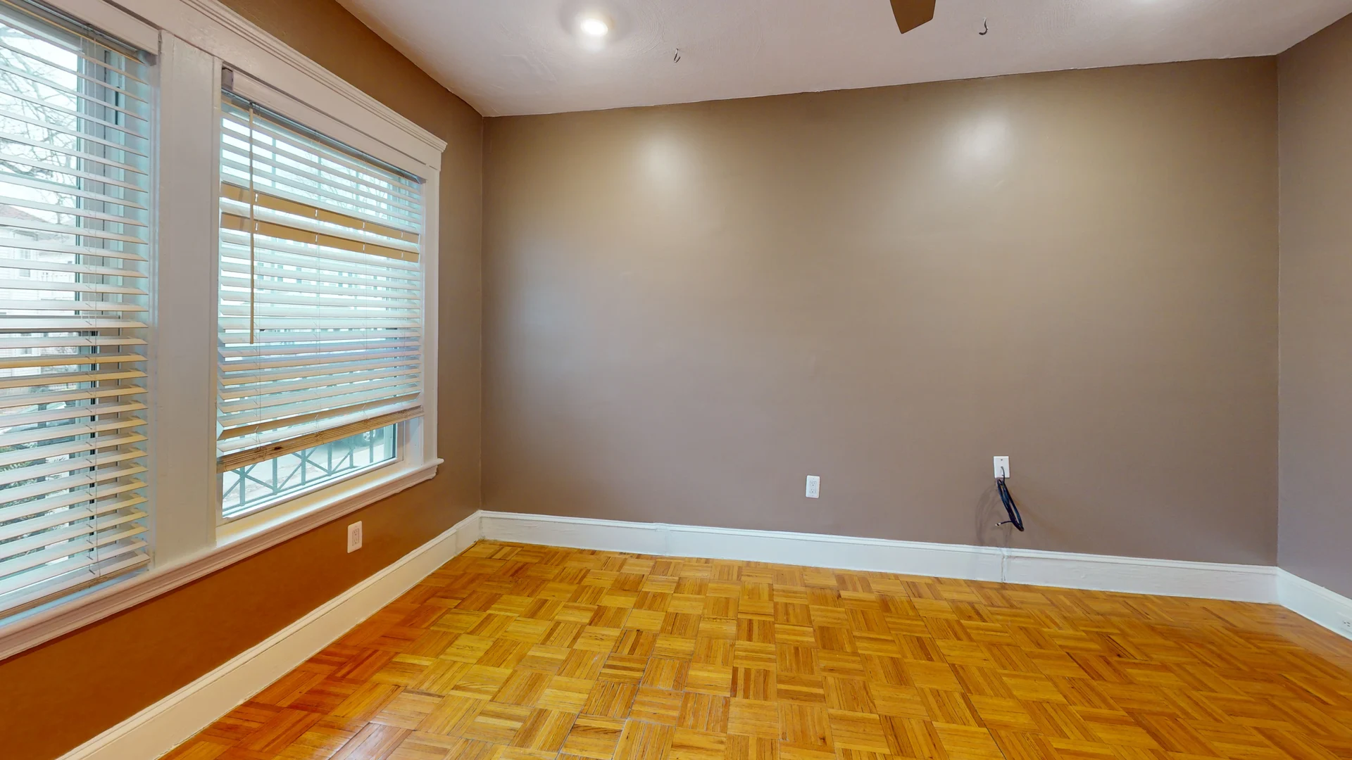 17-19 Moraine St, Jamaica Plain