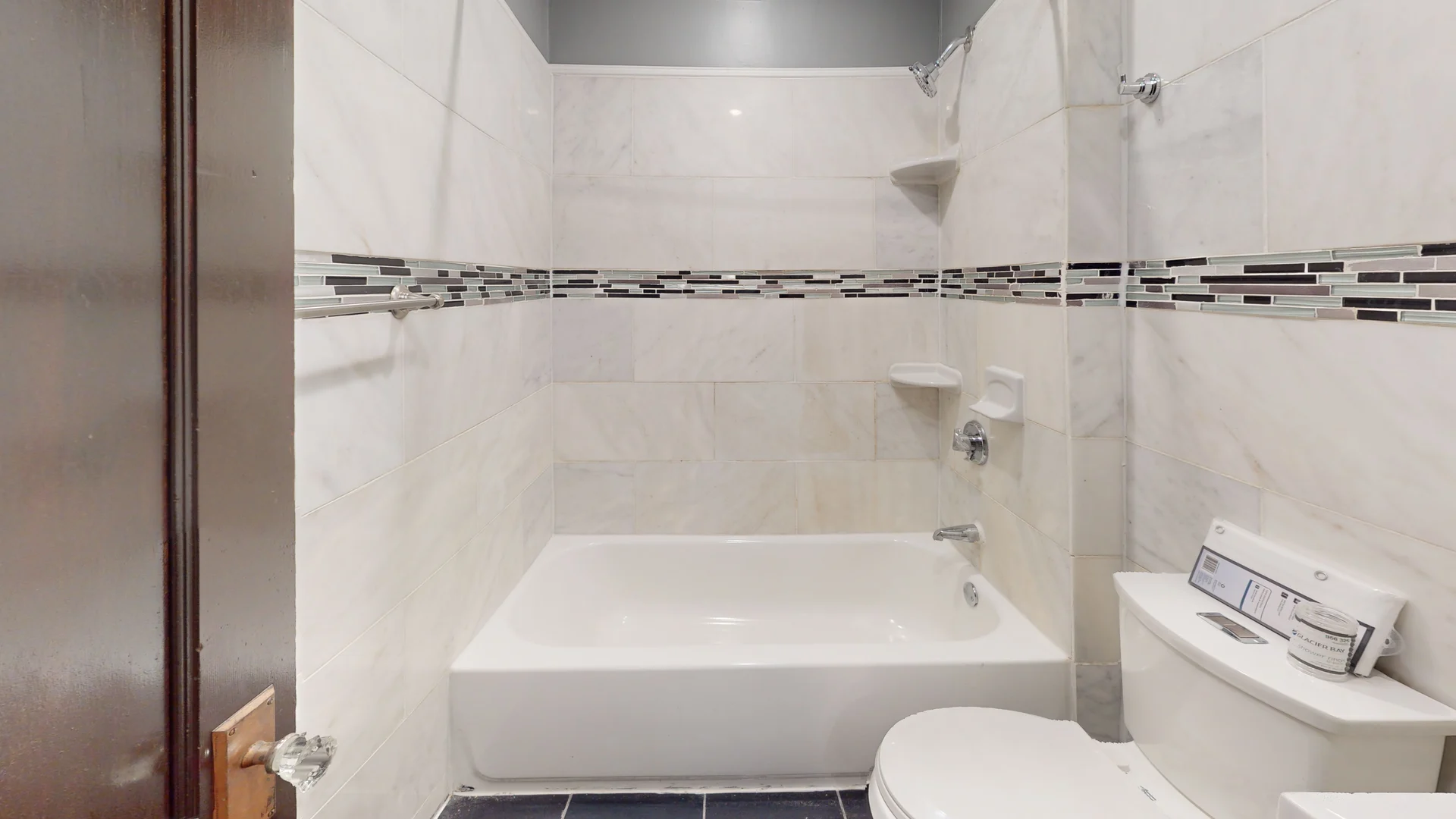 17-19 Moraine St, Jamaica Plain