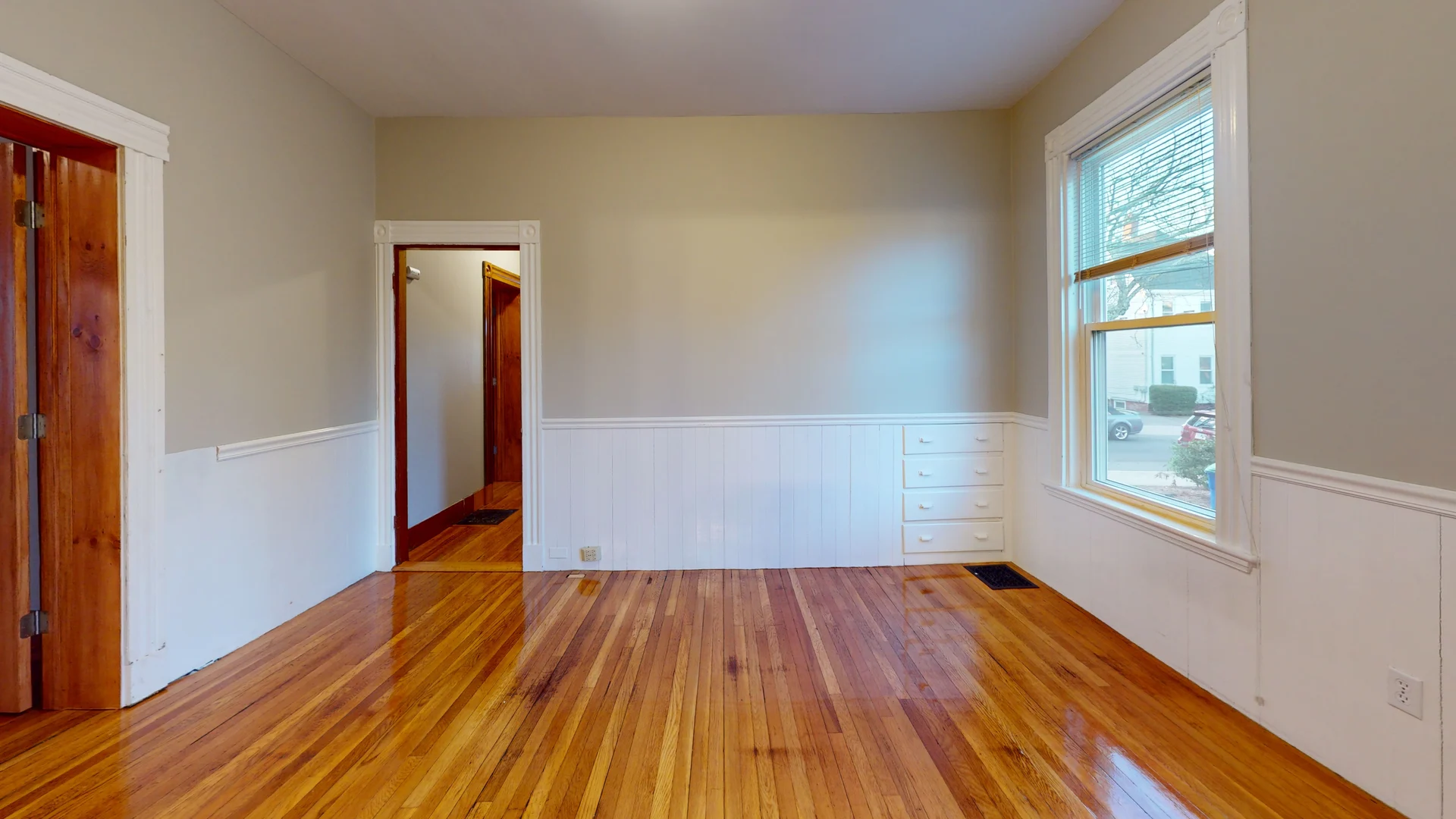 71 Chandler St, Tufts