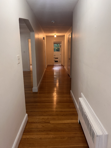 115 Withington Rd, Newtonville