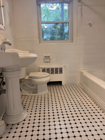 115 Withington Rd, Newtonville