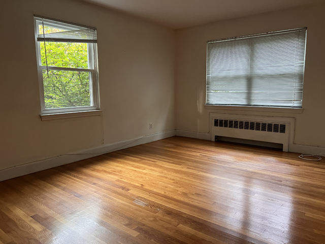 115 Withington Rd, Newtonville