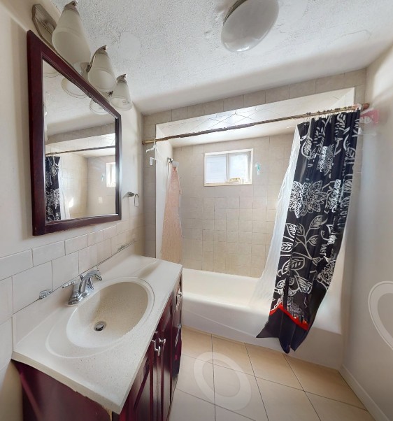 Photos of apartment on Plymouth St.,Everett MA 02149