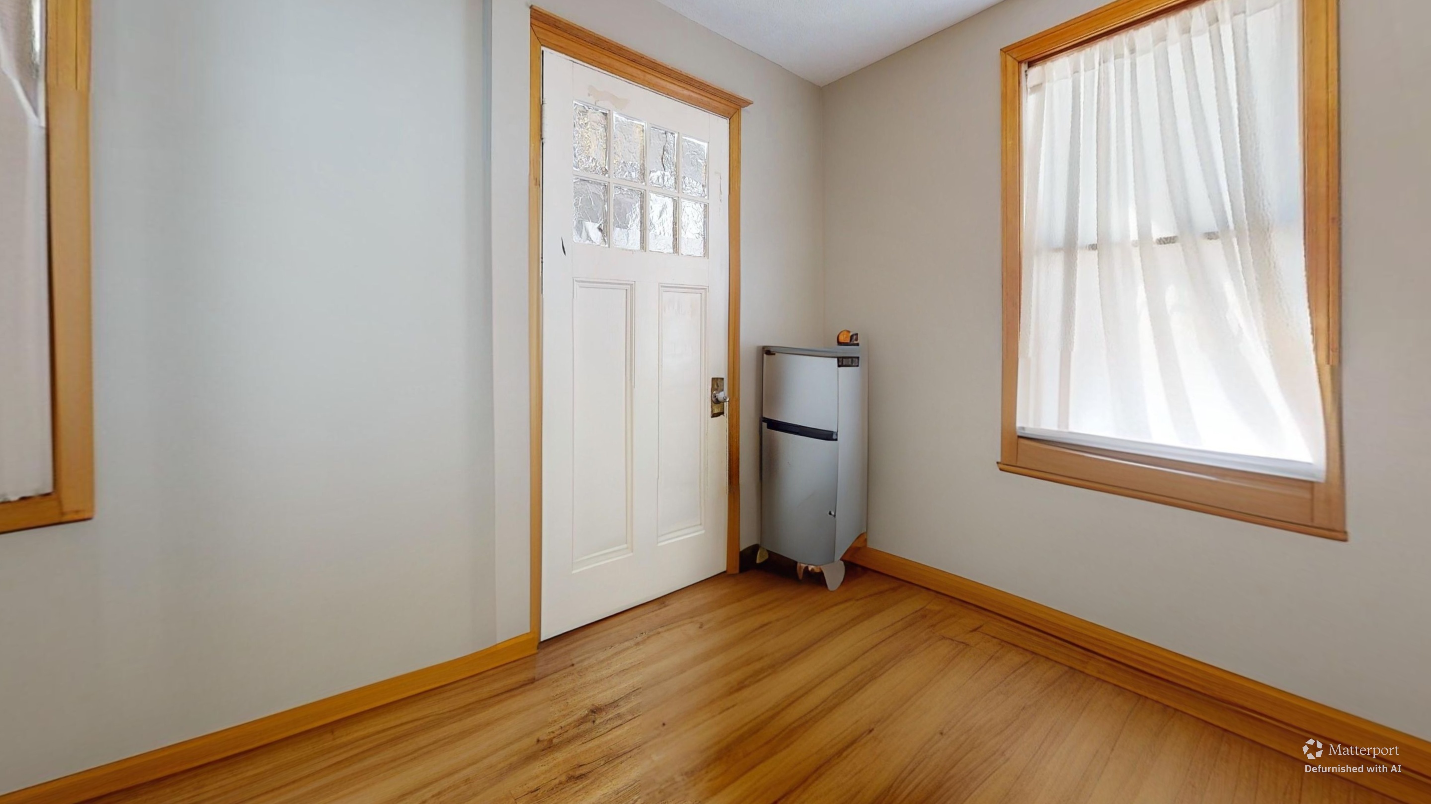 Photos of apartment on Lyman St.,Waltham MA 02452