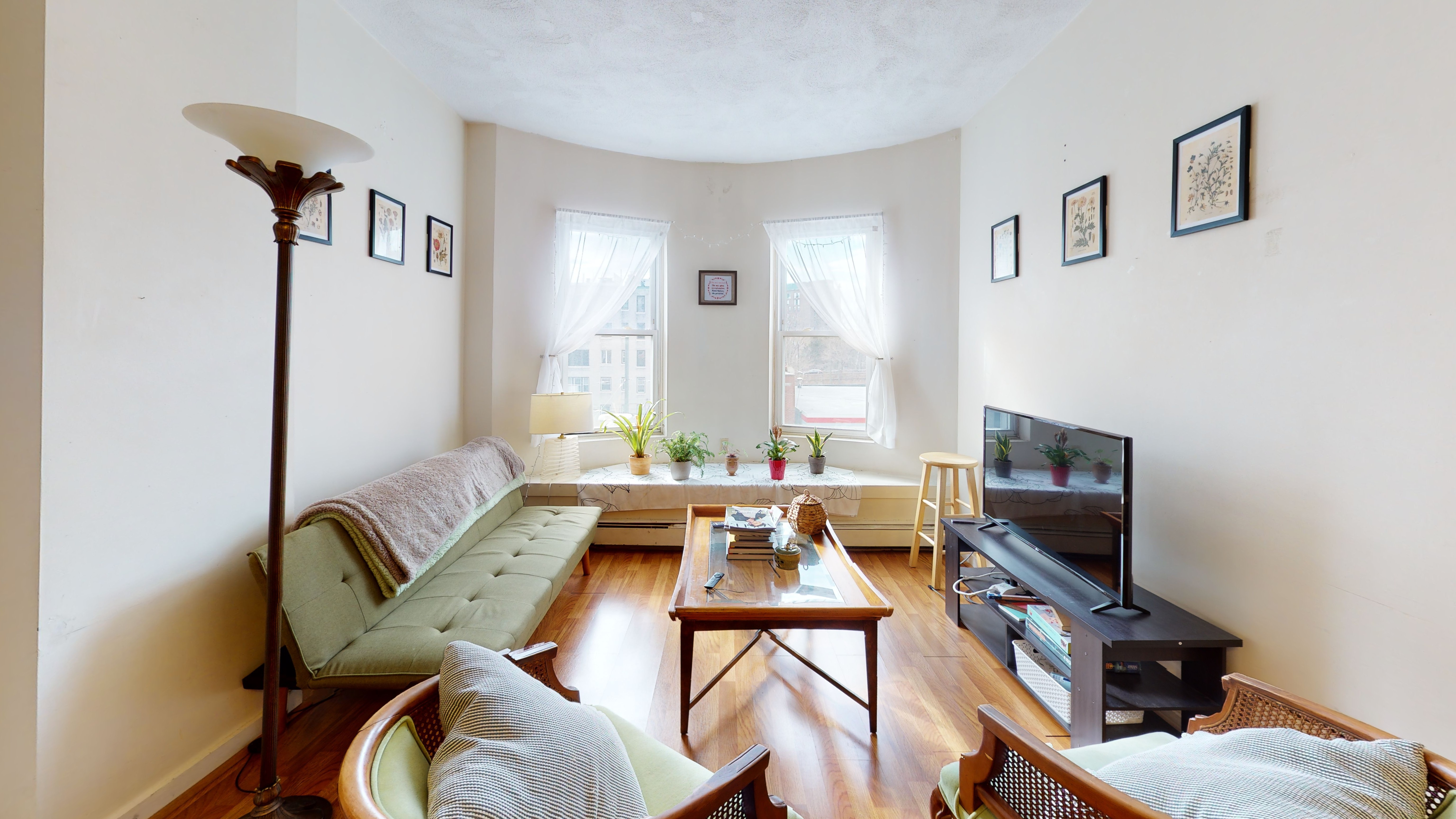 Photos of apartment on South Huntington Ave.,Boston MA 