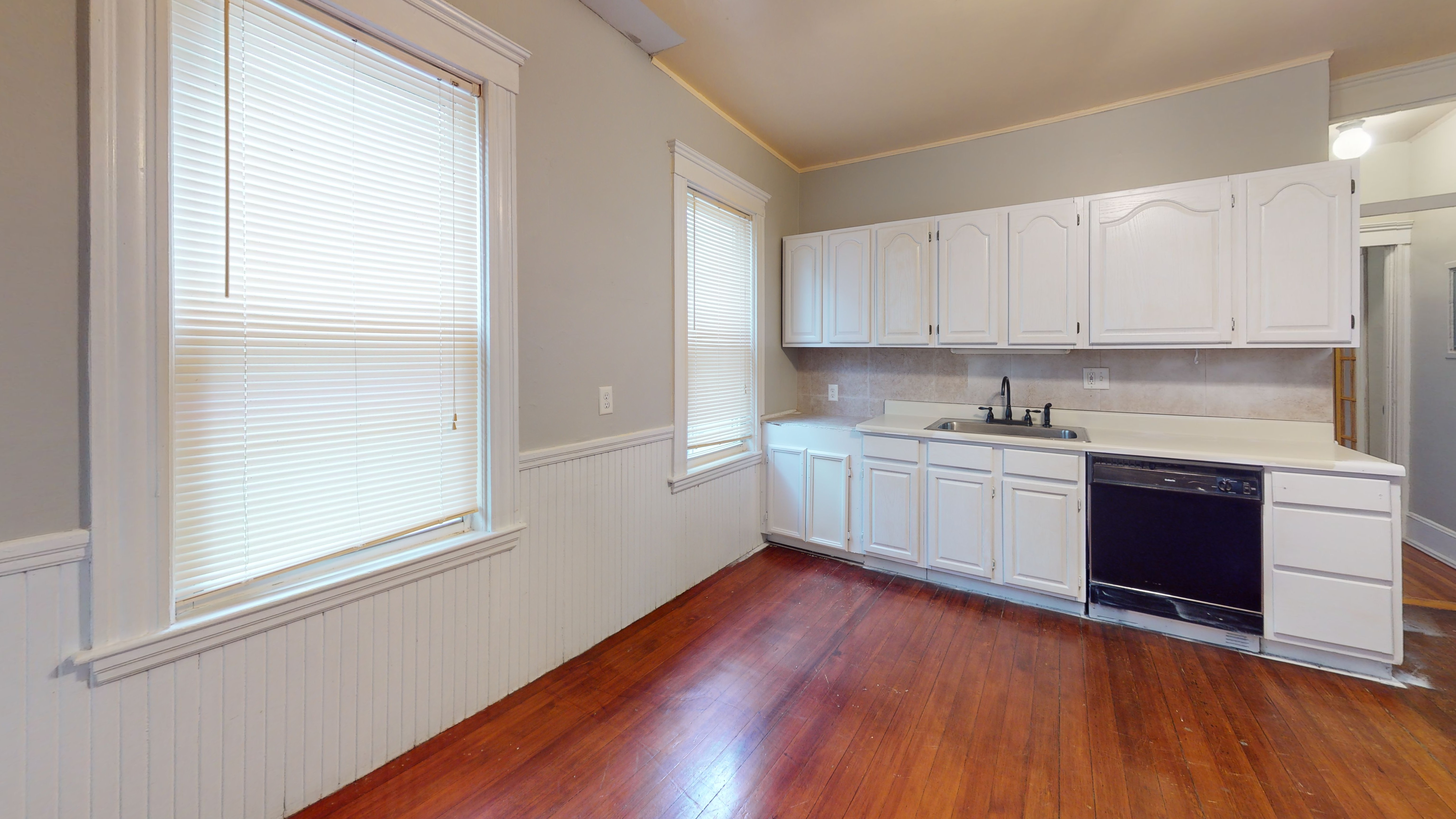 Photos of apartment on Olmstead St.,Boston MA 02130