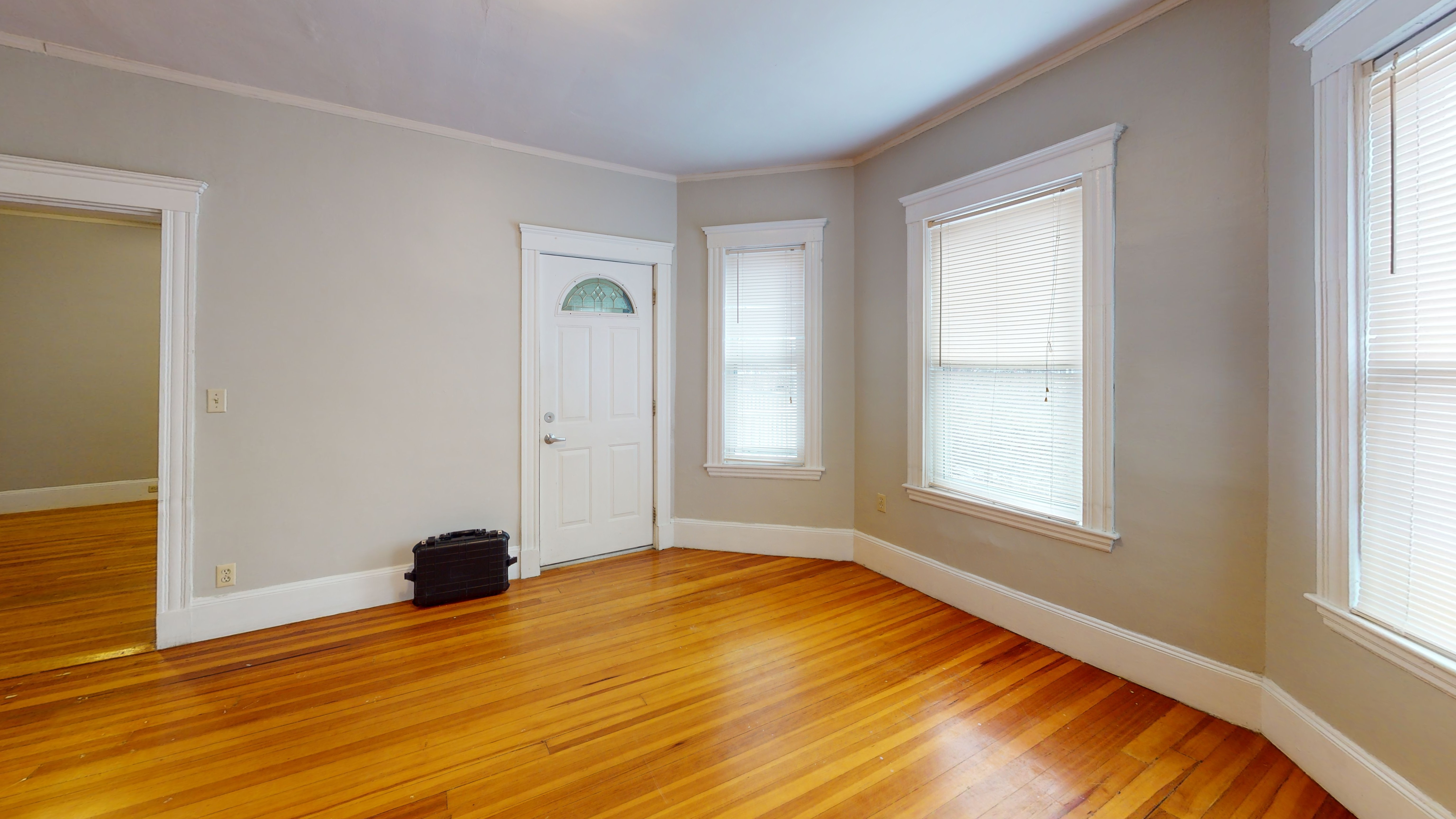 Photos of apartment on Olmstead St.,Boston MA 02130