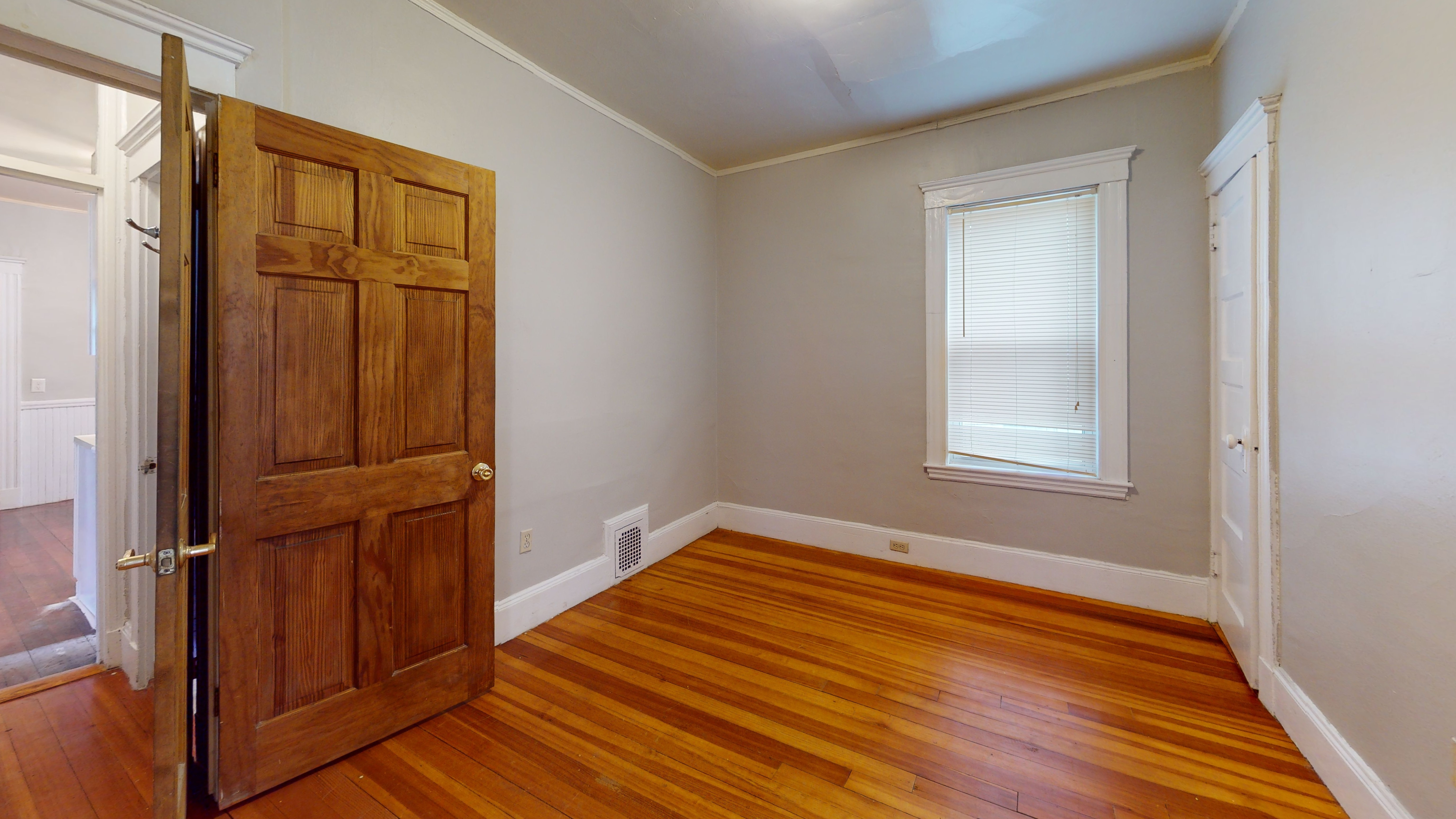 Photos of apartment on Olmstead St.,Boston MA 02130