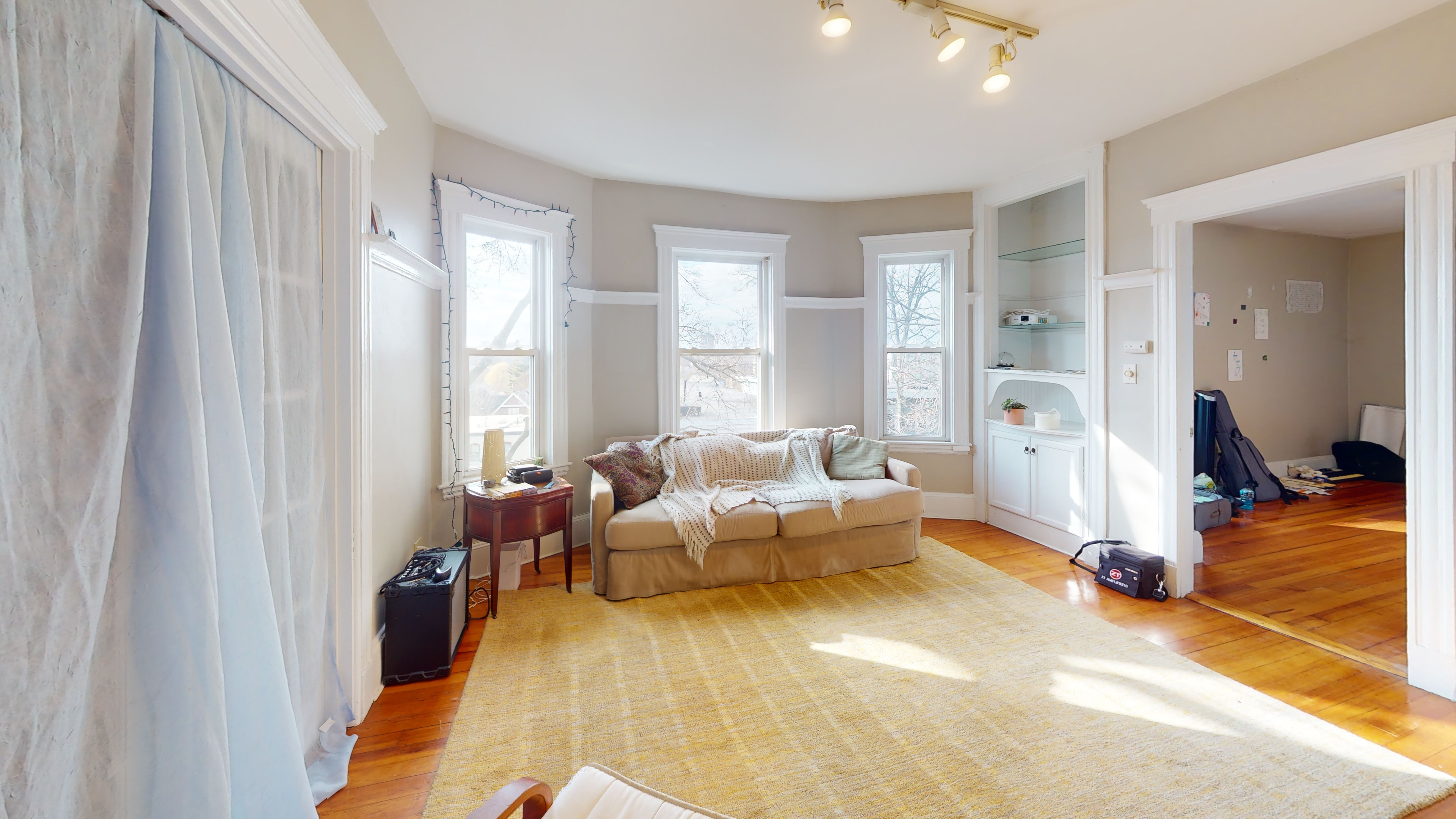 Photos of apartment on Olmstead St.,Boston MA 02130