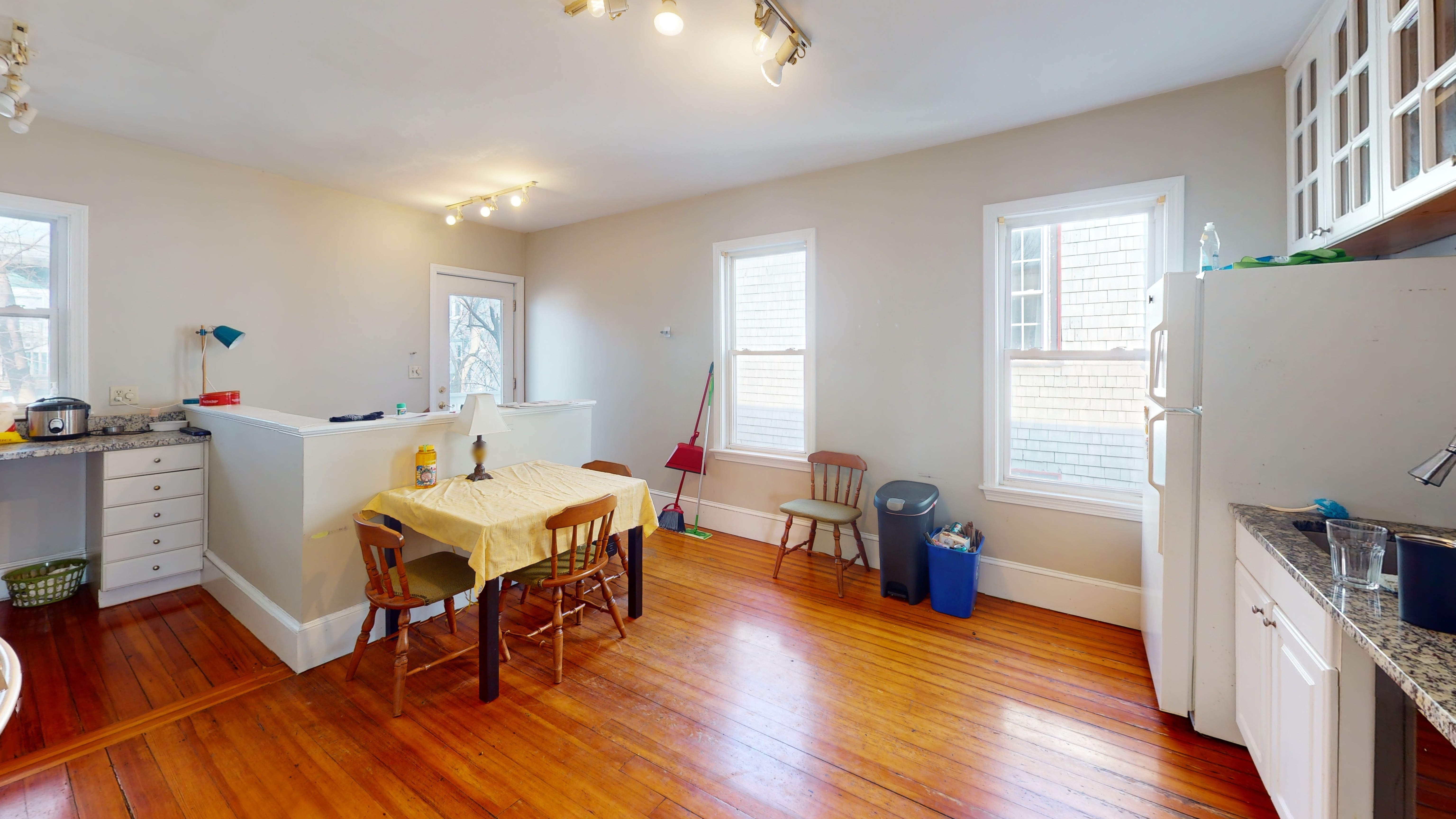 Photos of apartment on Olmstead St.,Boston MA 02130