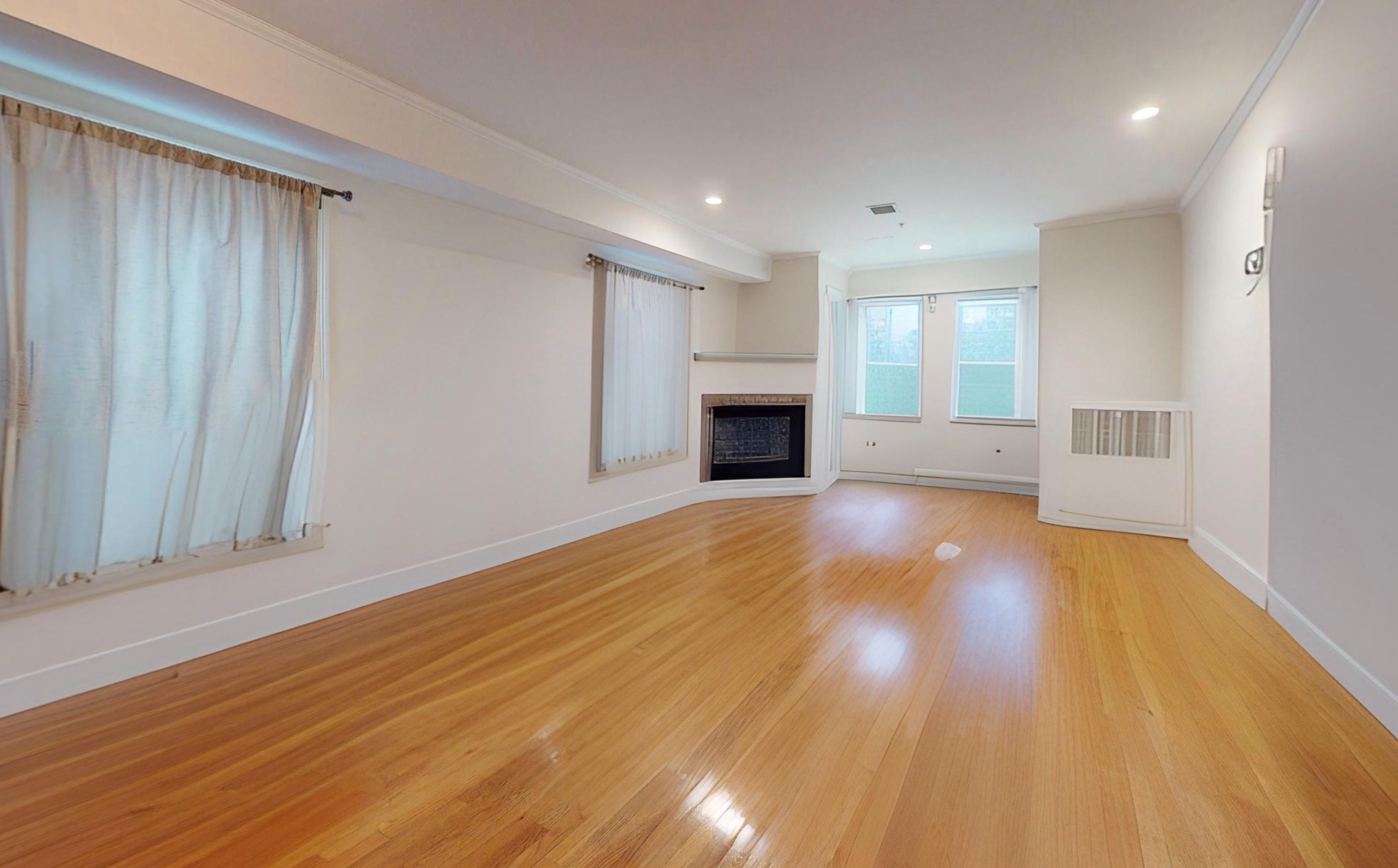Photos of apartment on Lake,Somerville MA 02143