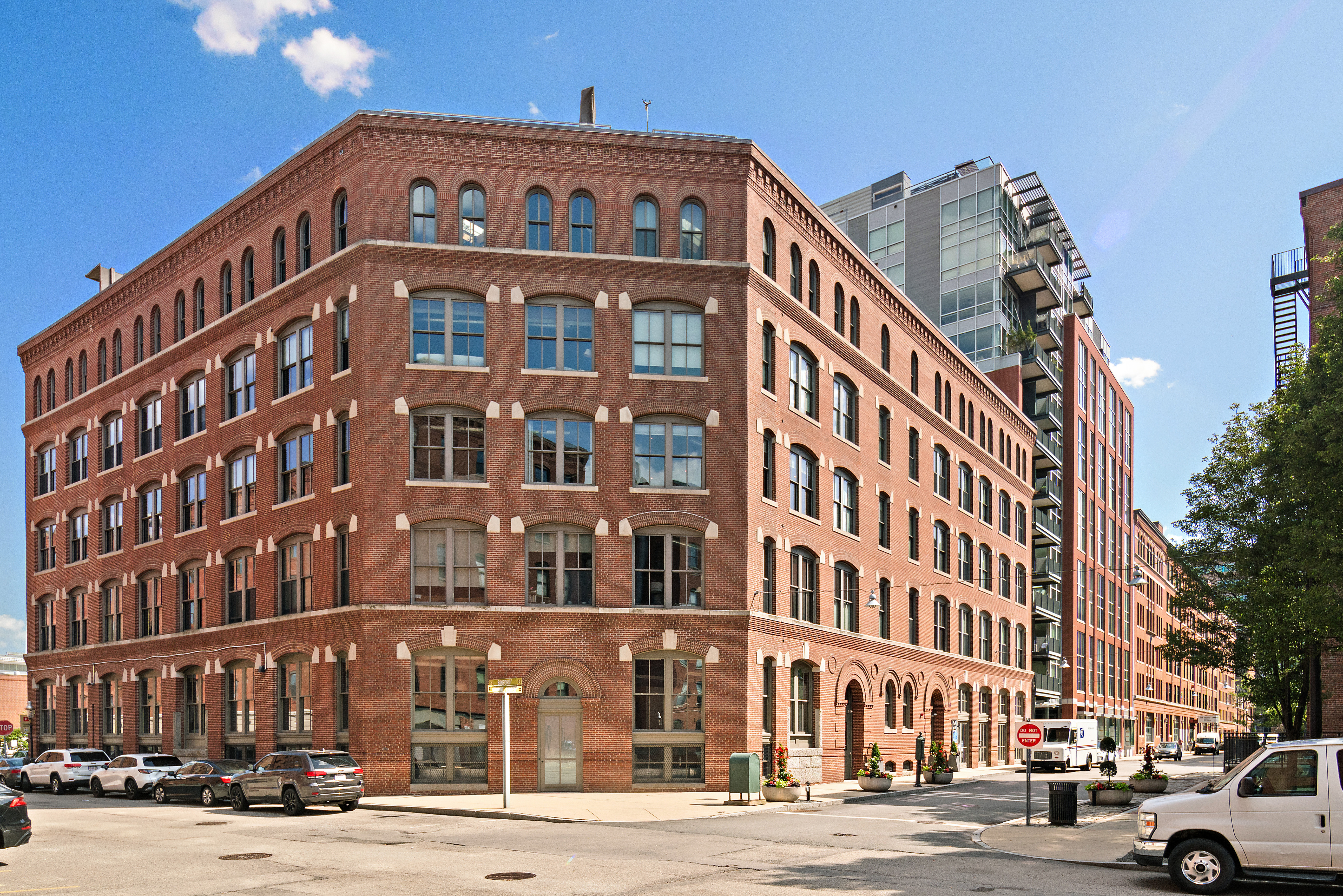 Photos of apartment on Channel Center,Boston MA 02210