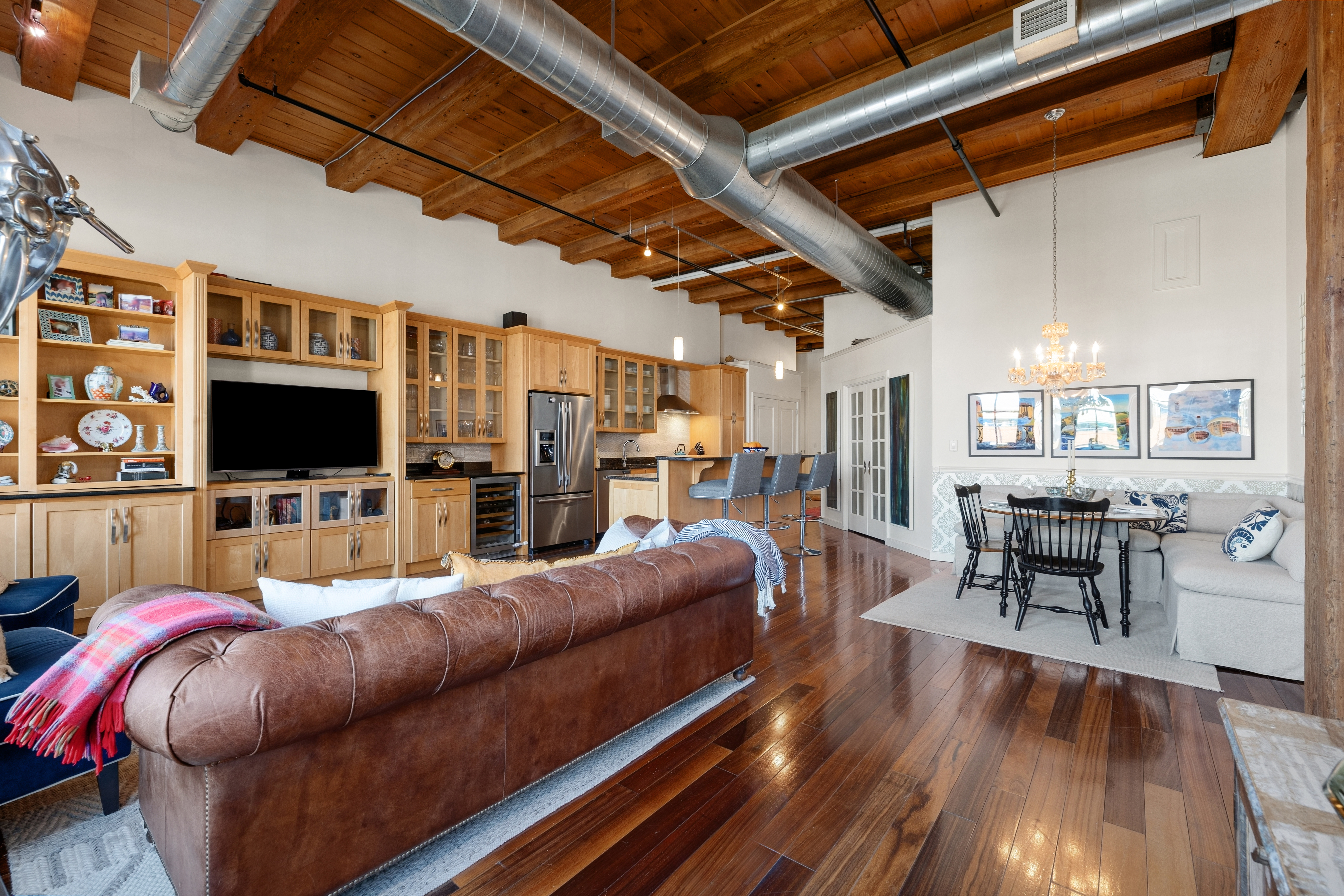 Photos of apartment on Channel Center,Boston MA 02210