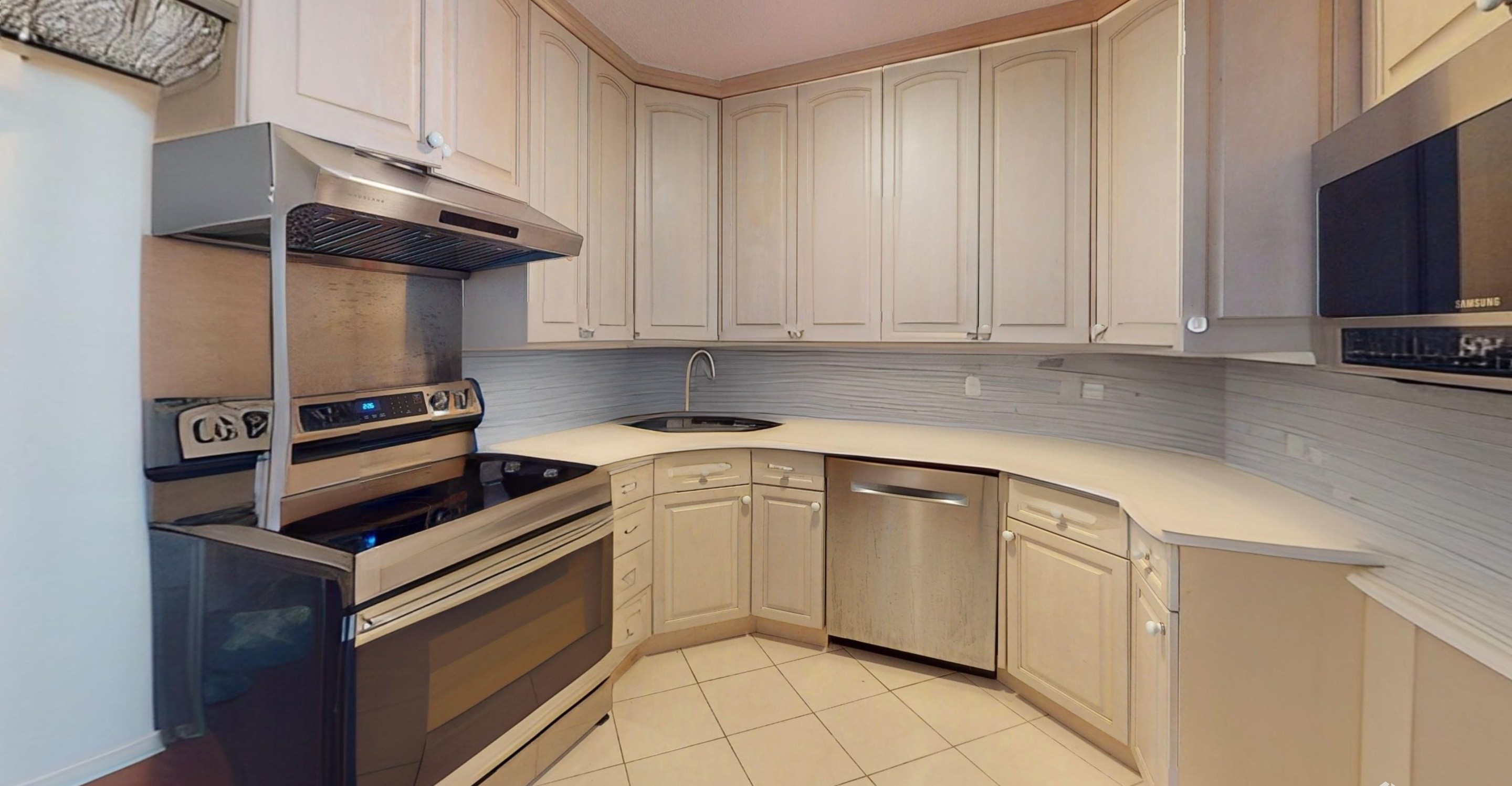 Pictures of  property for rent on Williams, Watertown, MA 02472