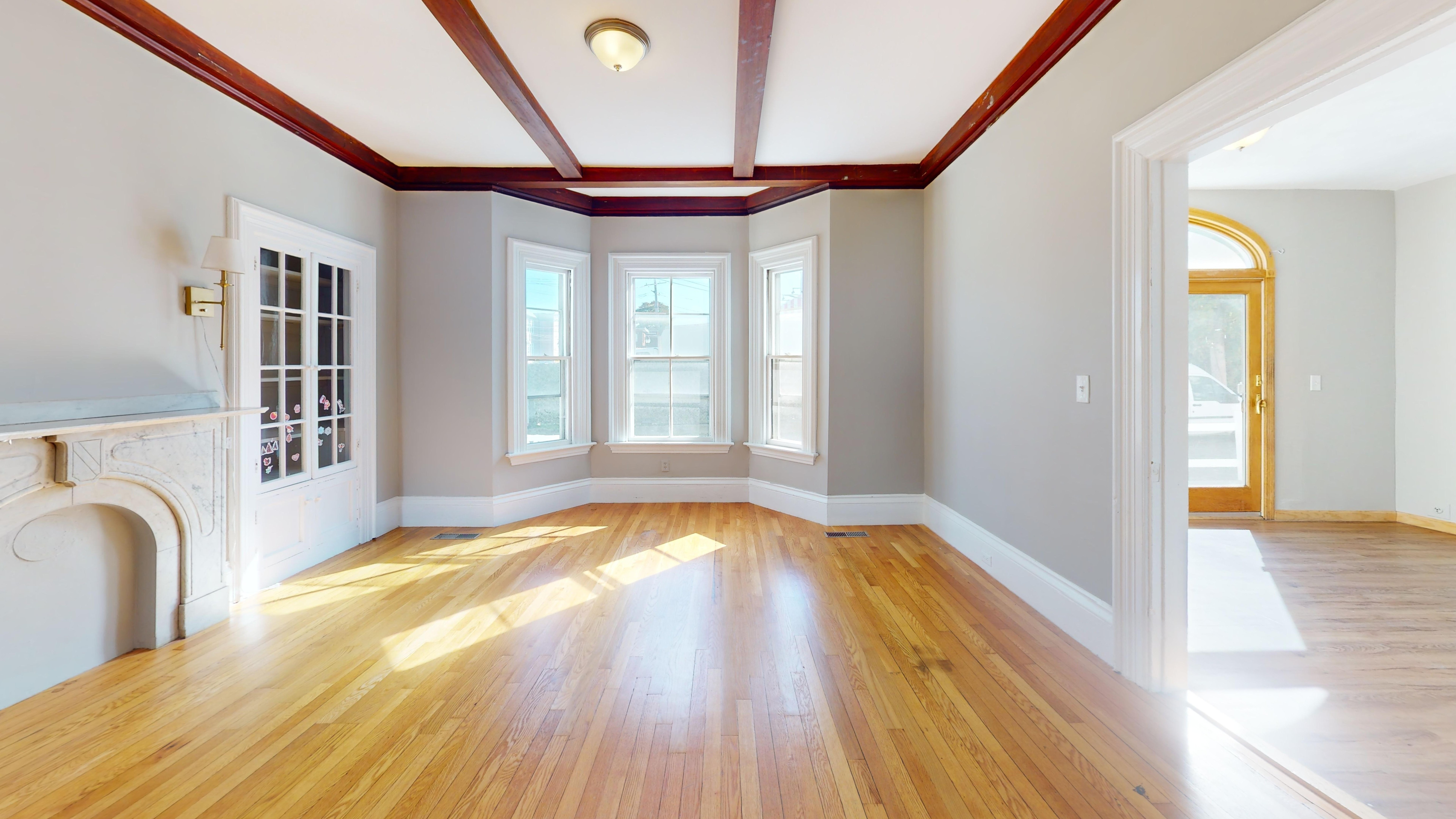 Pictures of  property for rent on Lyman St., Waltham, MA 02452
