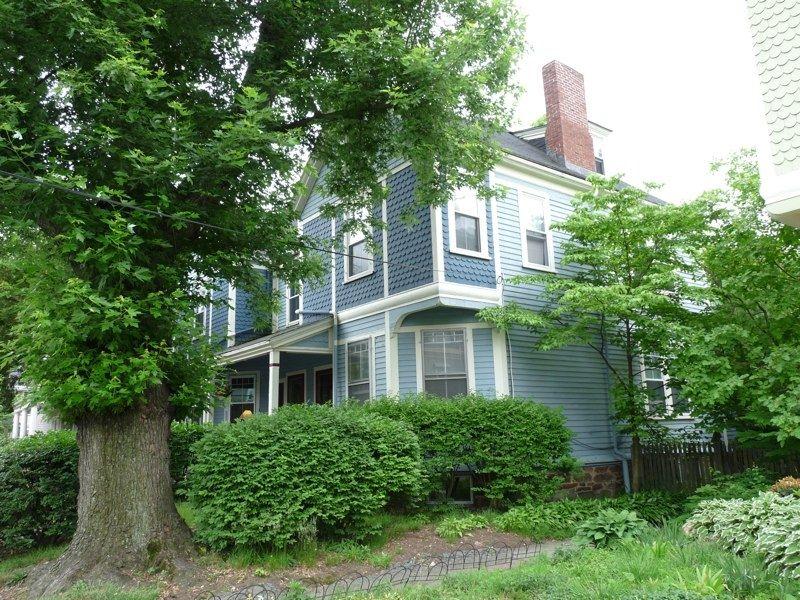 46 Waverly St, Brookline Village