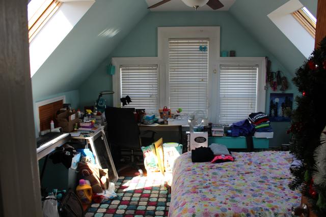 32 Bayard St, Allston