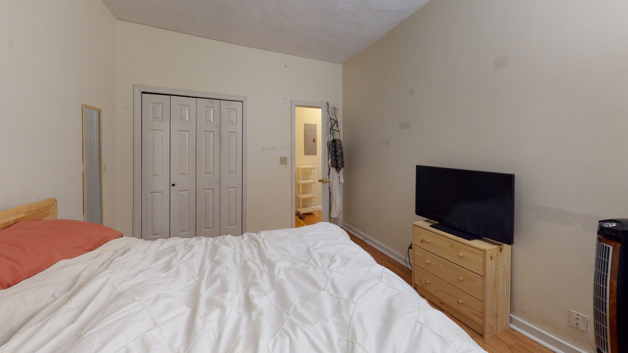 18 Huntington Ave, Mission Hill