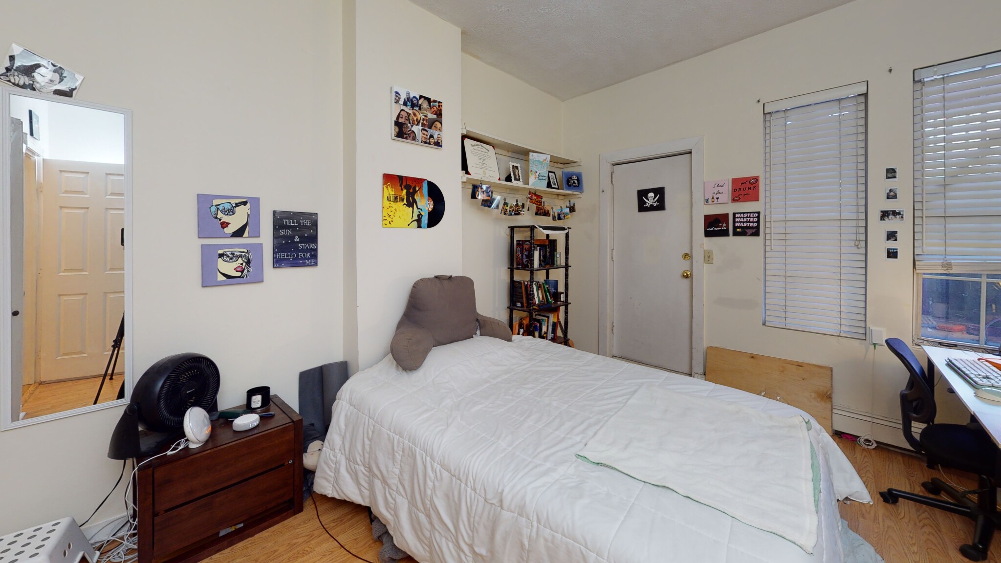 18 Huntington Ave, Mission Hill