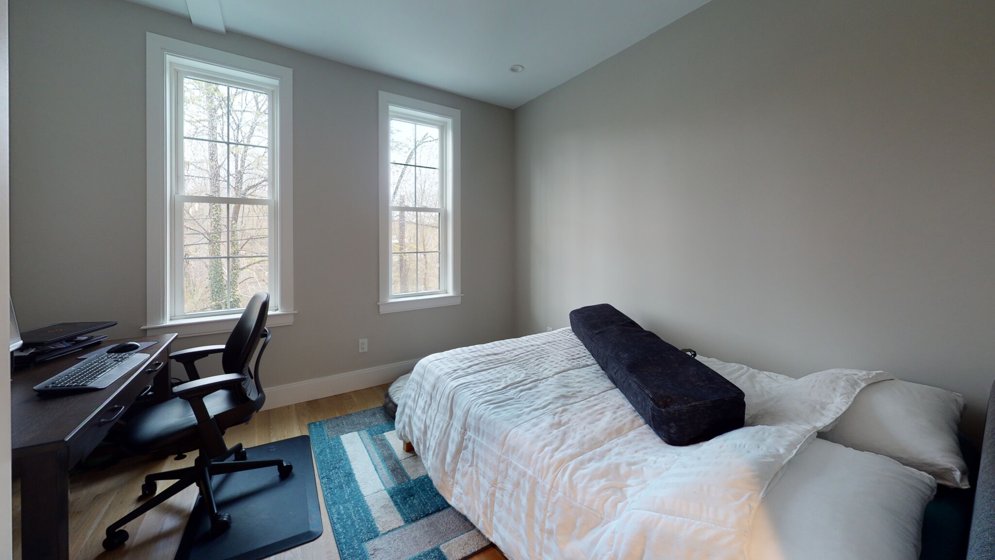 54 R River St, Mattapan