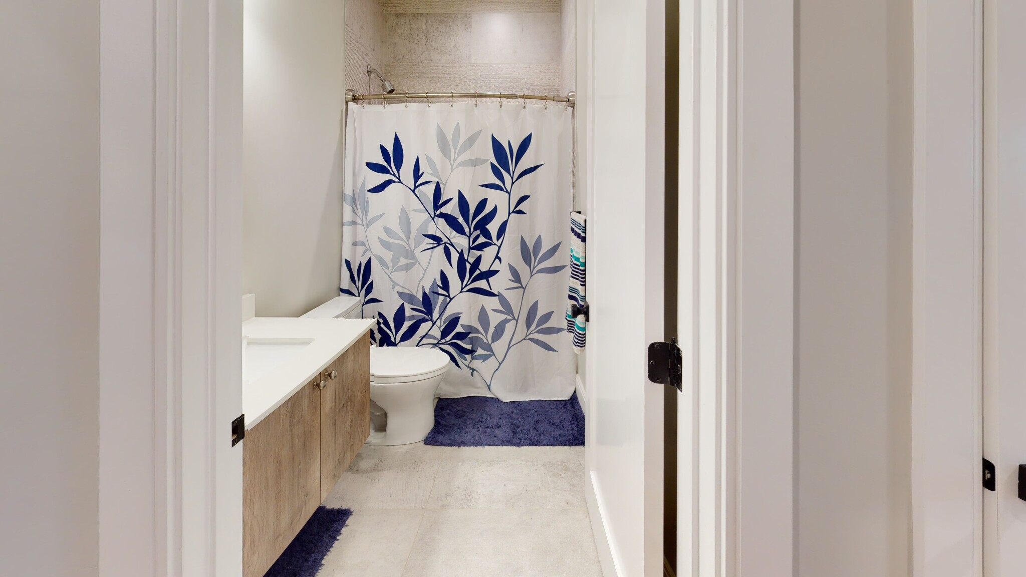 54 R River St, Mattapan