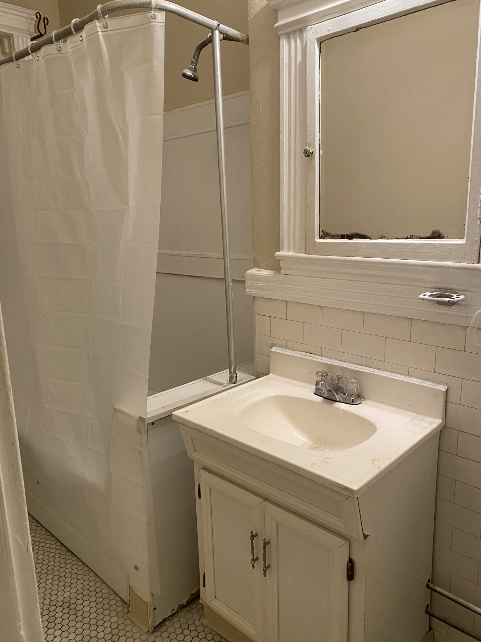 52 Charlesgate E, Fenway