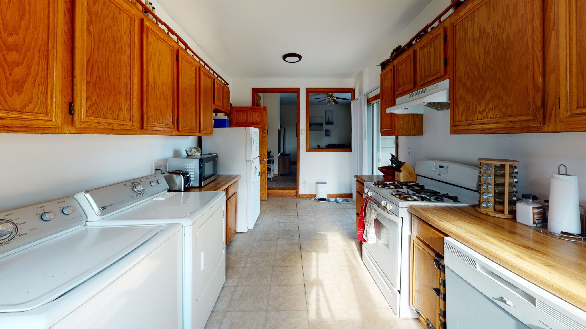 Photos of apartment on Lexington St.,Newton MA 02466
