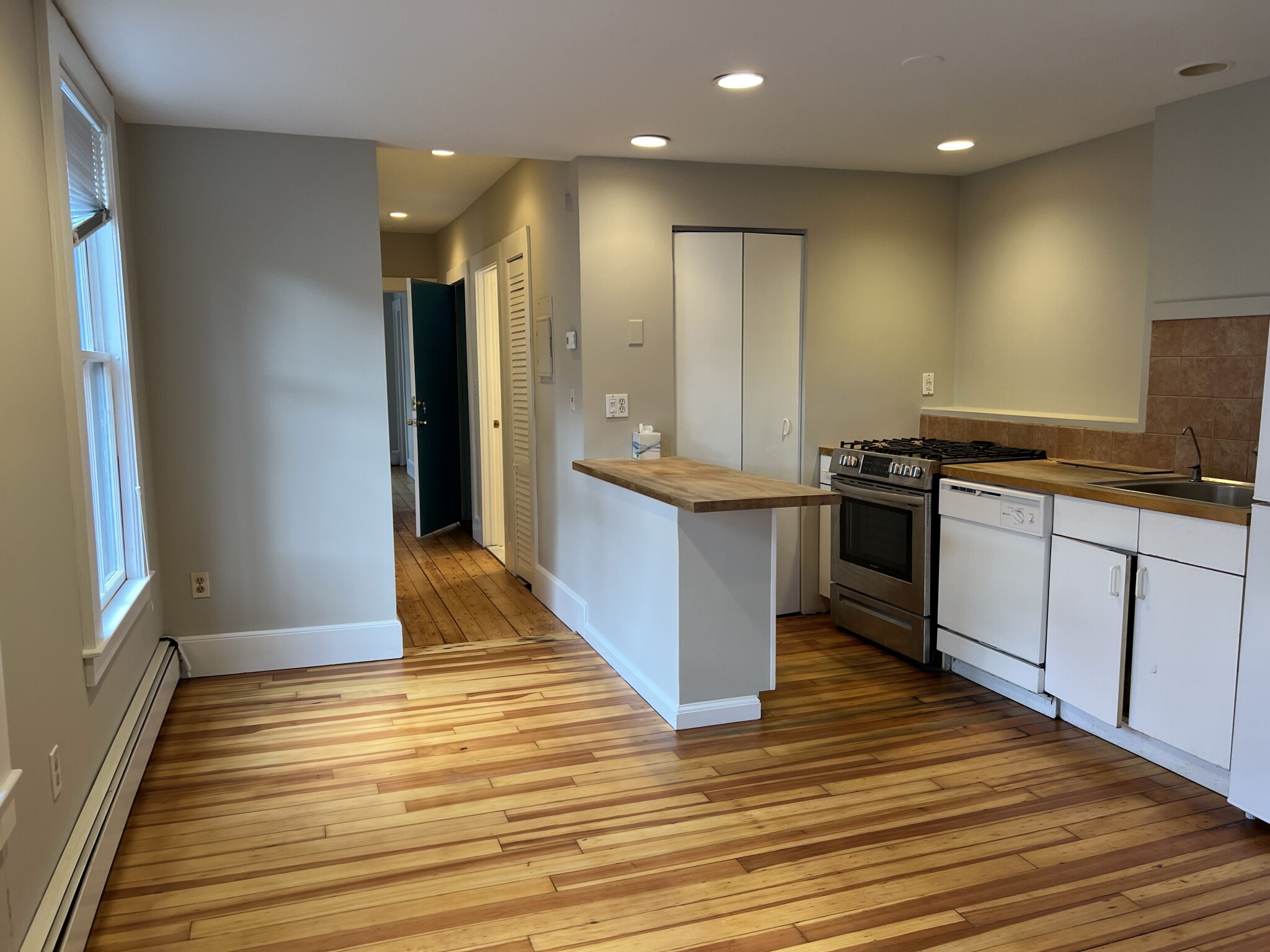 108 Pleasant St, Cambridgeport