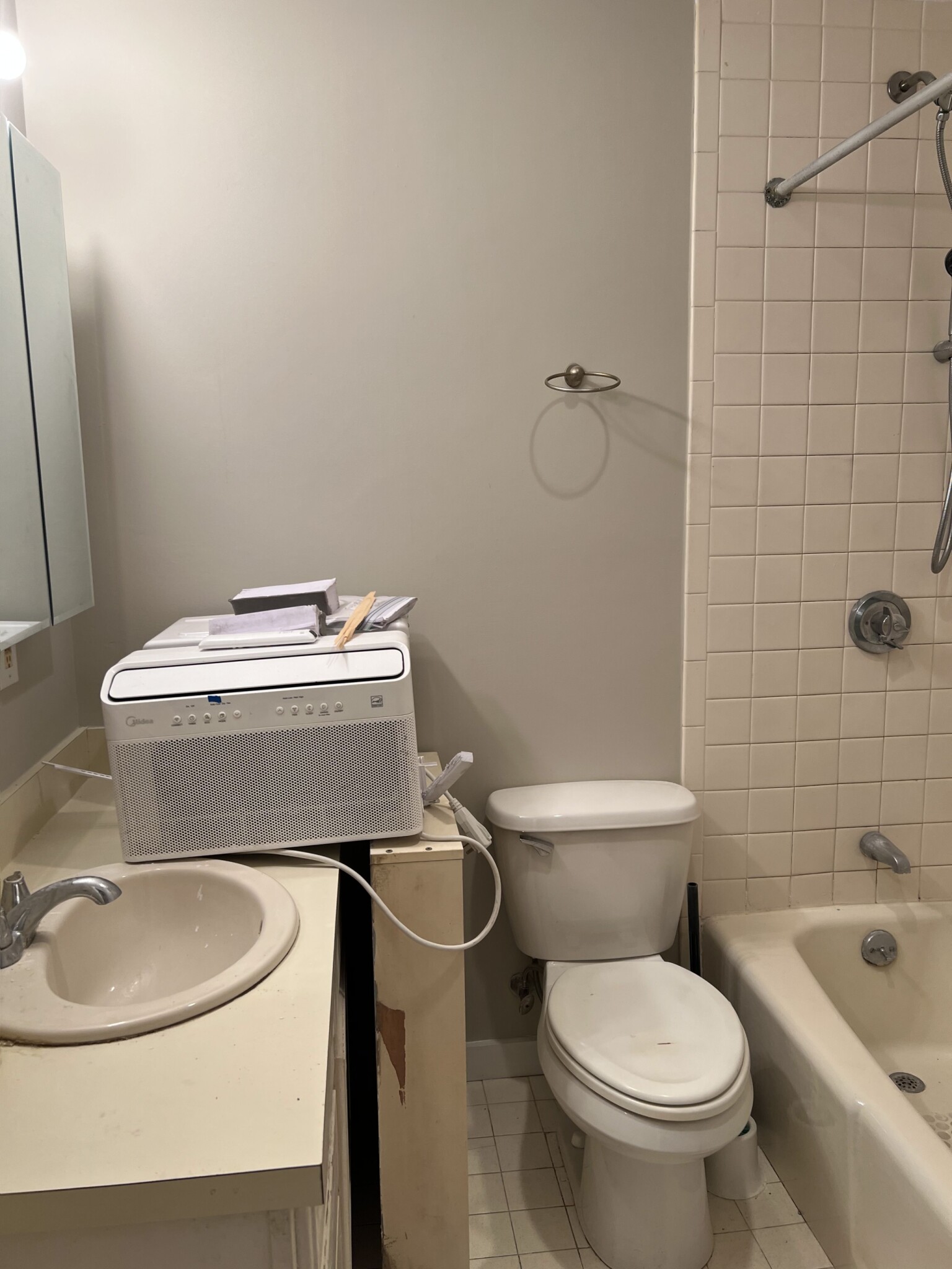 108 Pleasant St, Cambridgeport