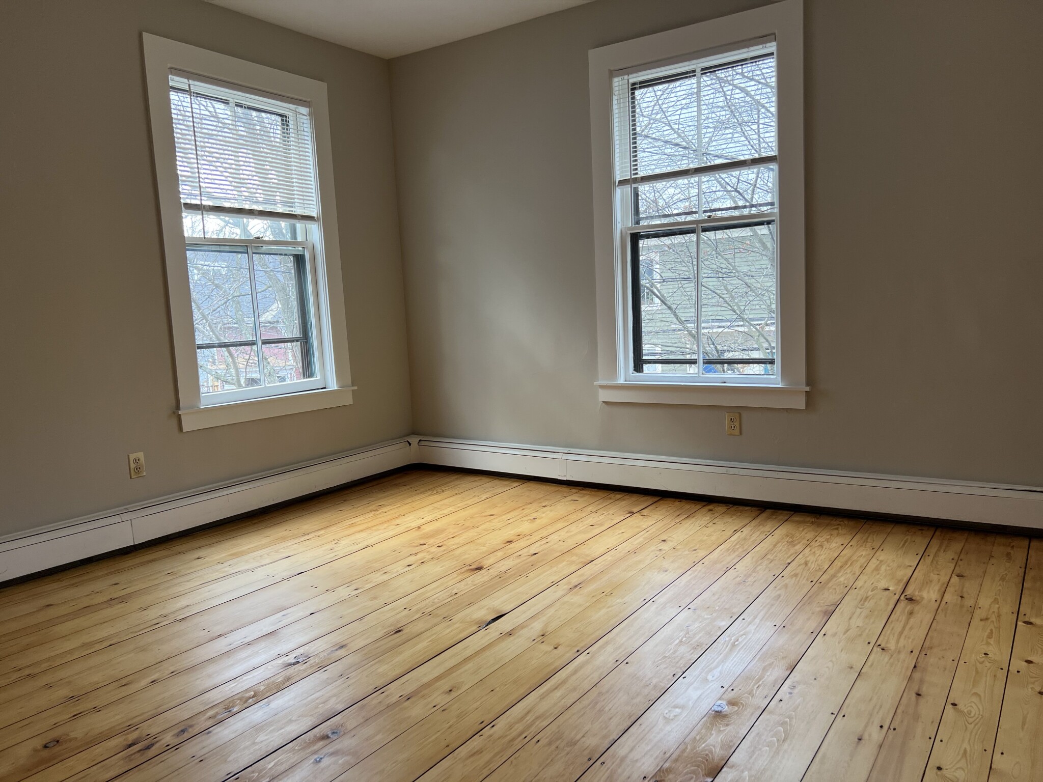 108 Pleasant St, Cambridgeport