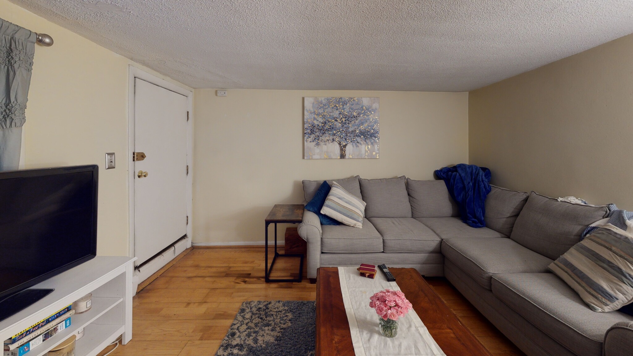 Photos of apartment on W Cedar,Boston MA 02114