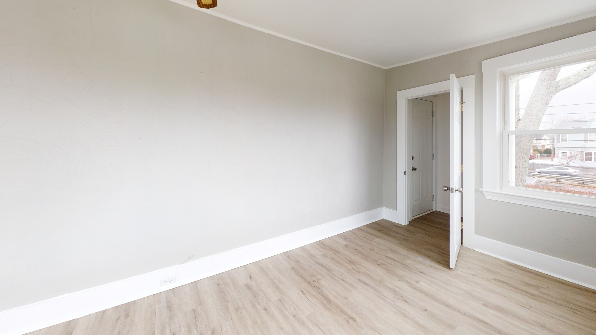 30 32 Dashwood St, Revere