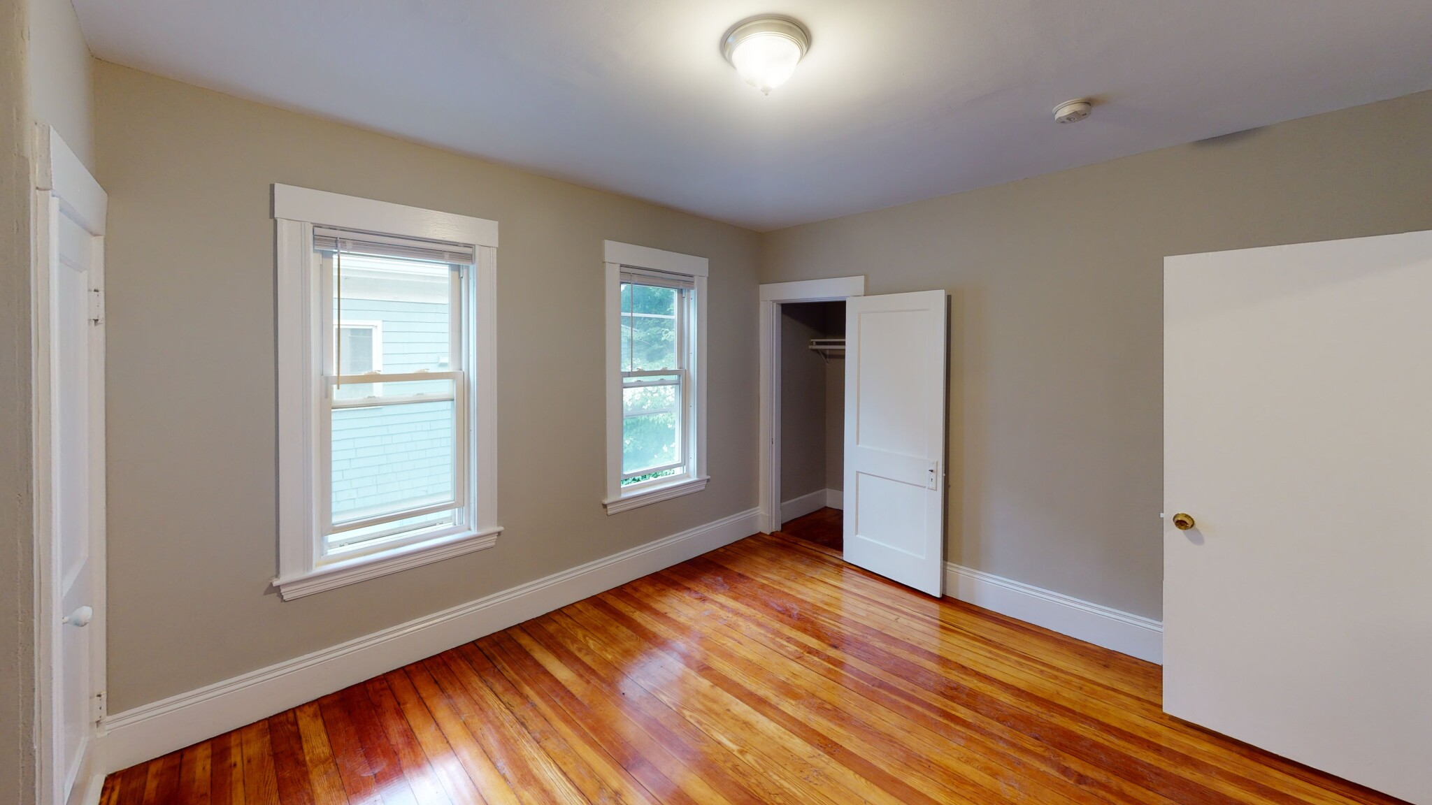 21 23 Pennsylvania Ave, East Somerville