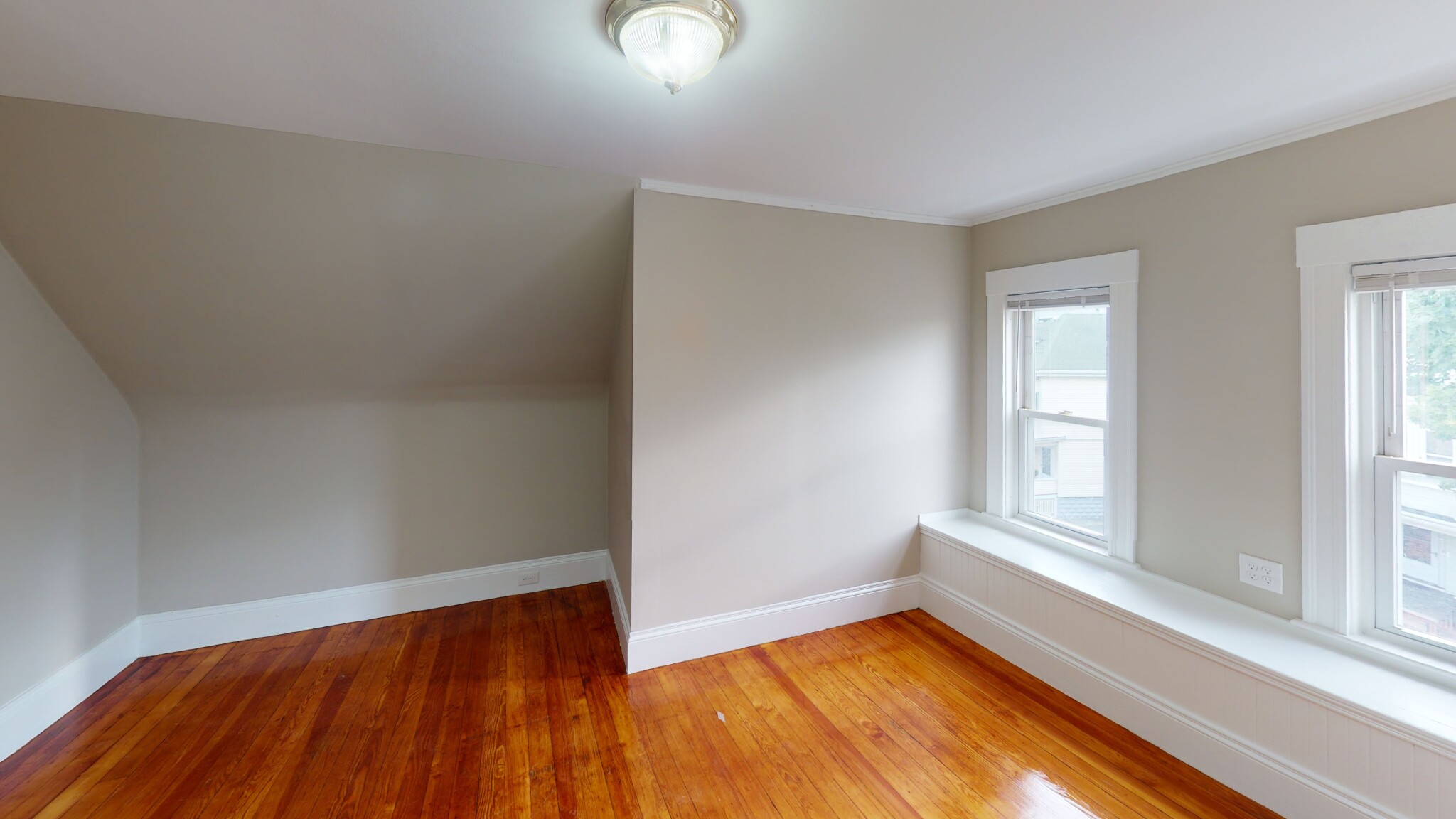 21 23 Pennsylvania Ave, East Somerville