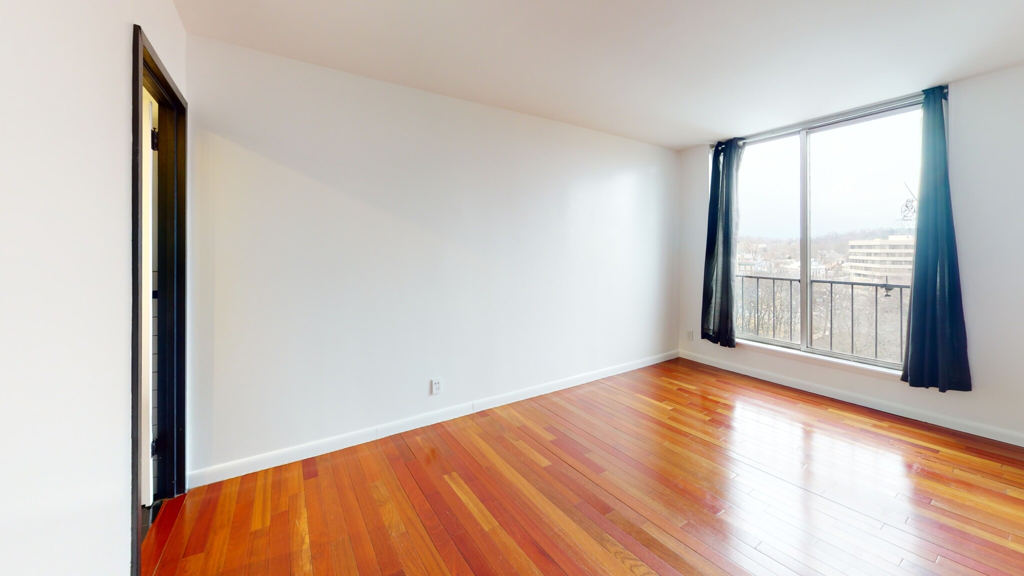 33 Pond Ave, Brookline Village