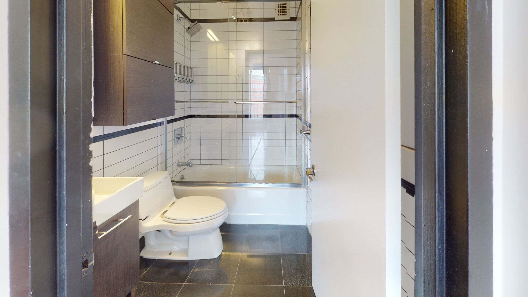 33 Pond Ave, Brookline Village