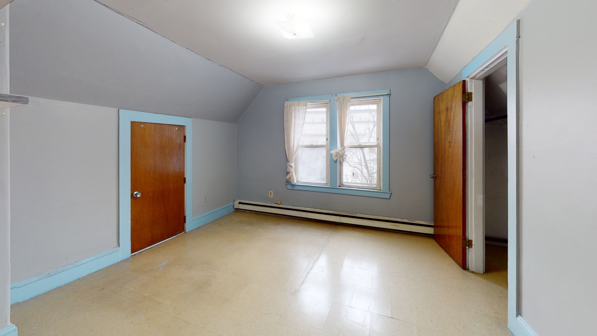 Photos of apartment on Burnett St.,Boston MA 02130