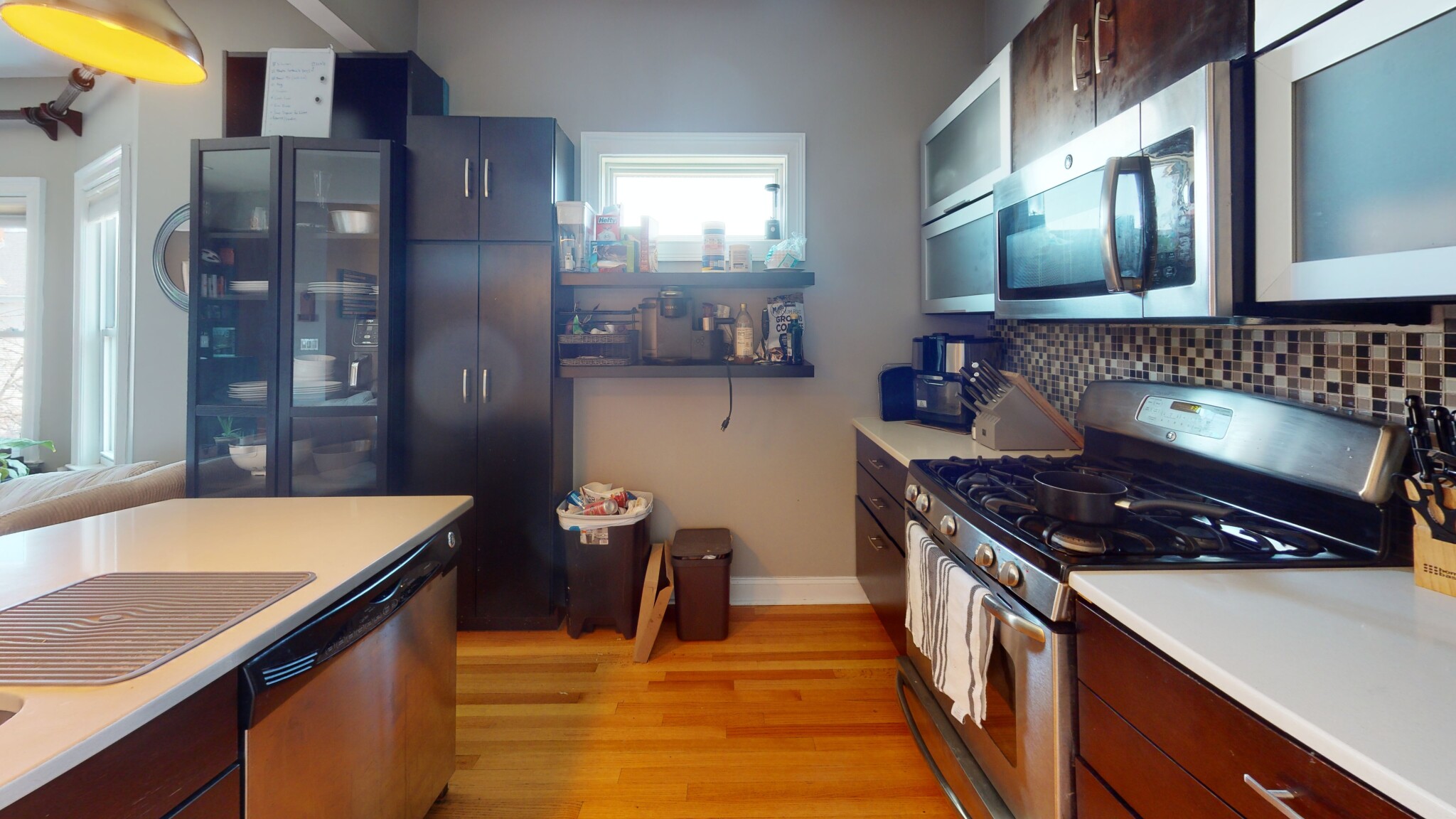 Photos of apartment on East 3rd,Boston MA 02127