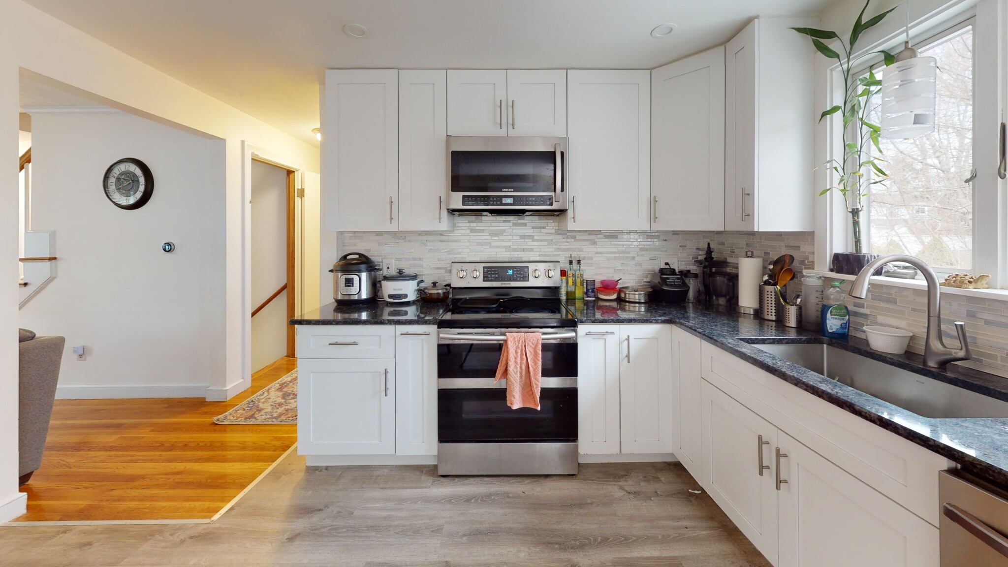 121 Bedford St, Waltham