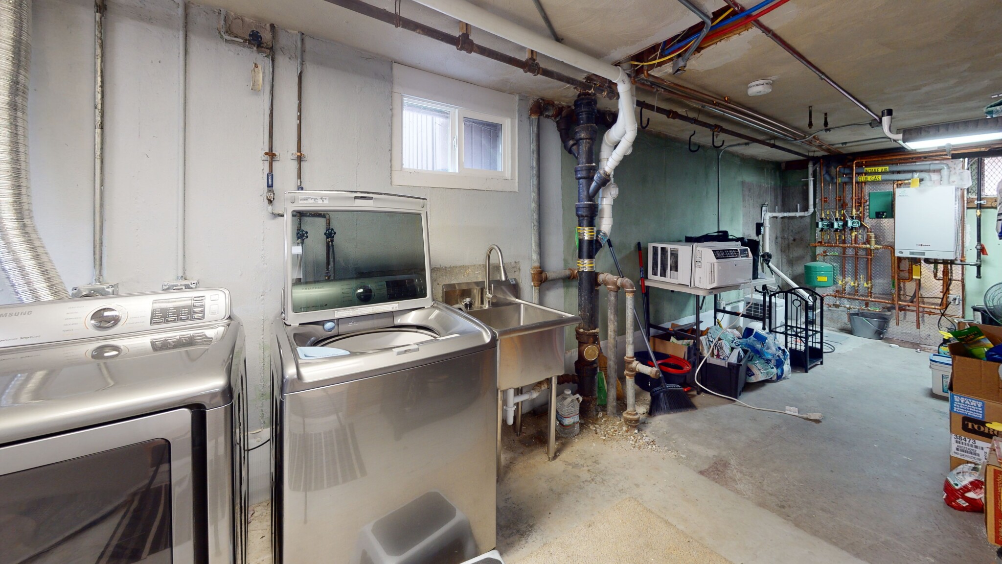 121 Bedford St, Waltham