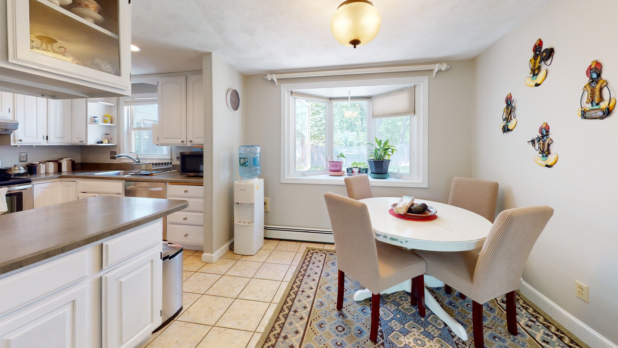 14 Wedgewood Rd, Framingham