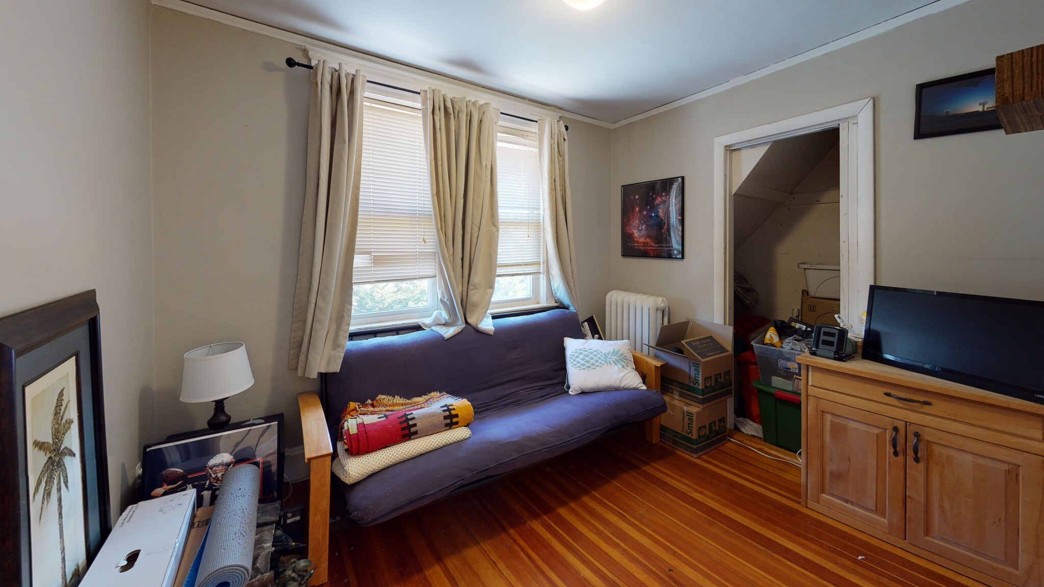 Photos of apartment on Larch St.,Boston MA 02135