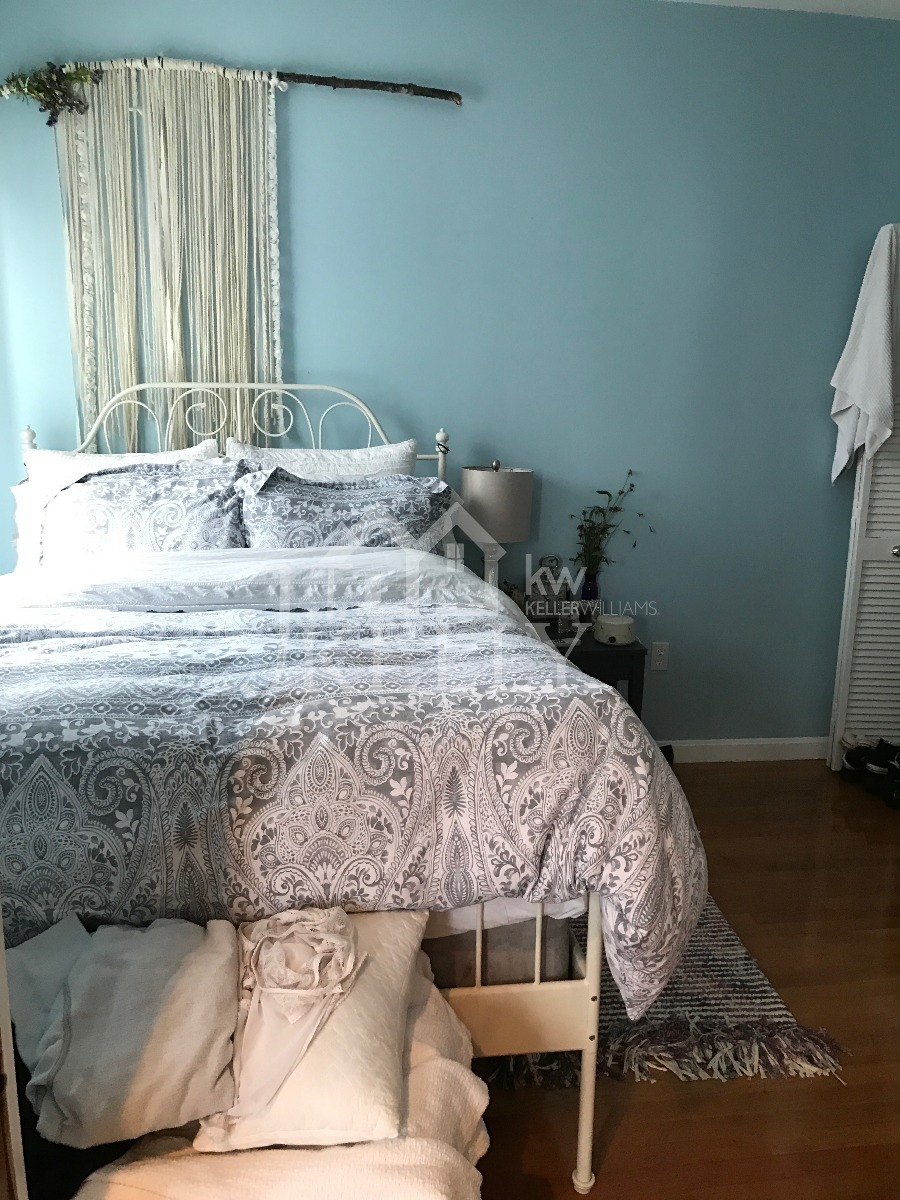 2 bed, 1 bath apartment for rent at 8 Vinton St Unit 2, South Boston — photo 9 of 11