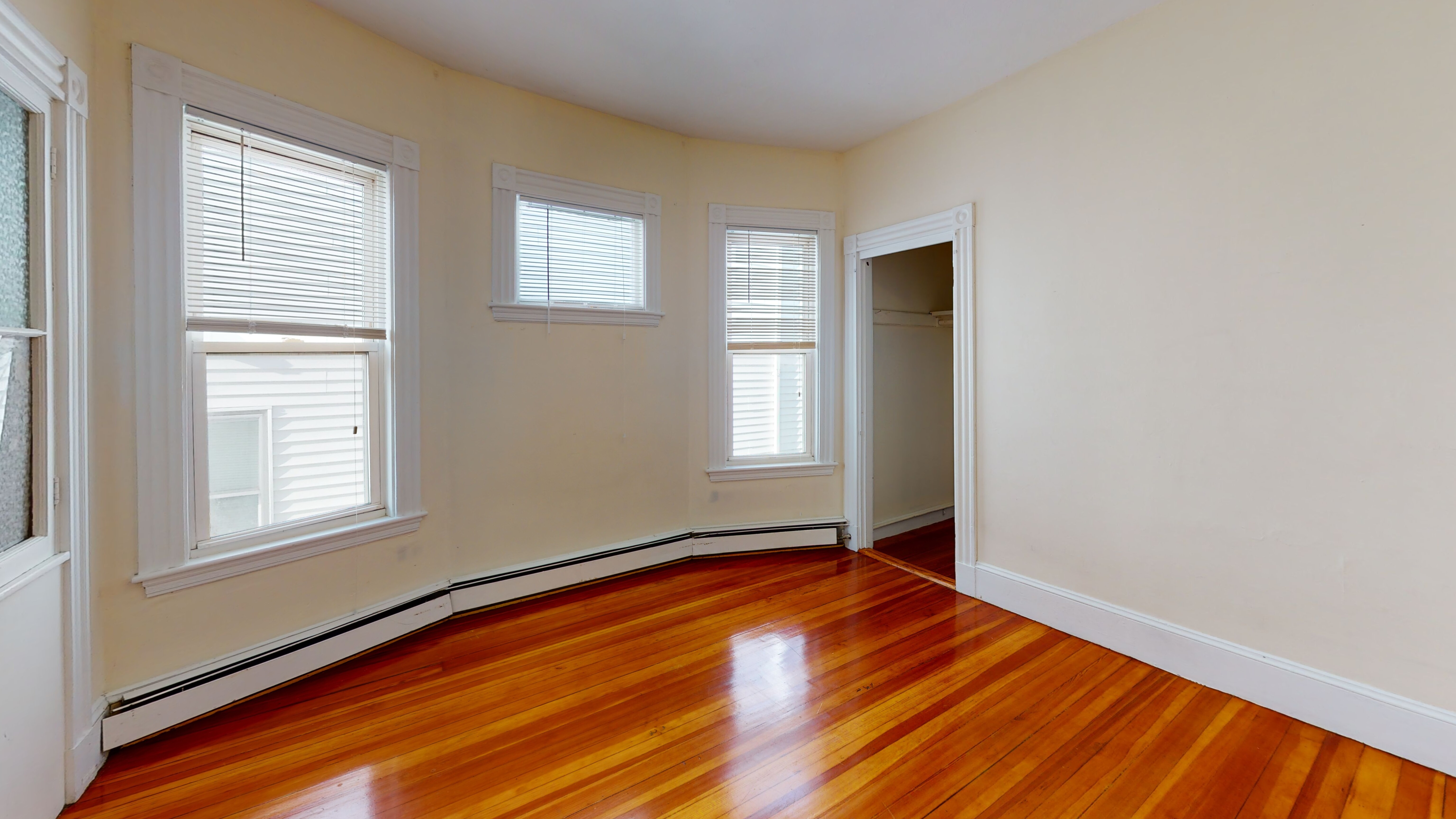 3 bed, 1 bath apartment for rent at 7 Sunset St Unit 3, Mission Hill — photo 7 of 7