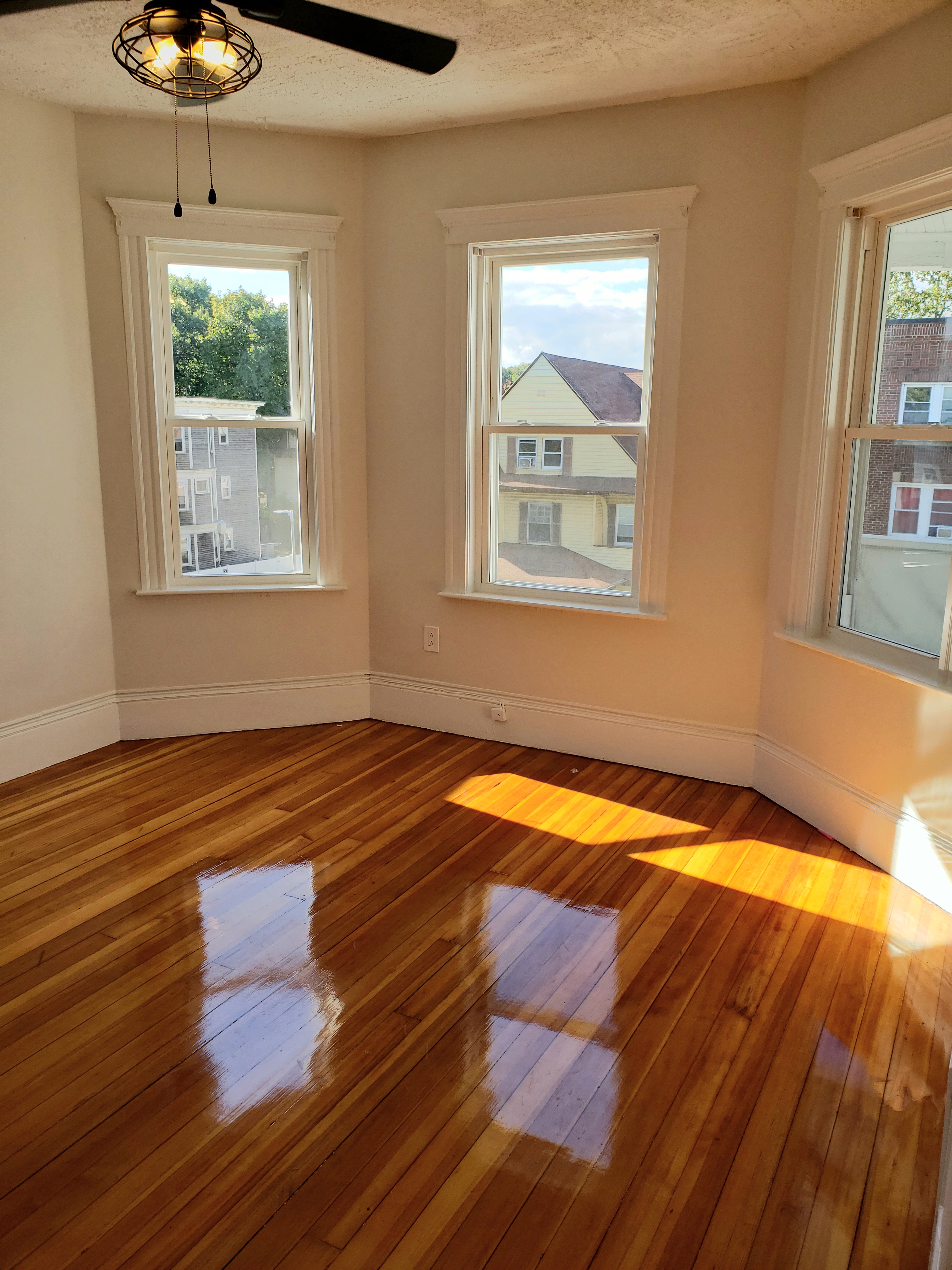 3 bed, 1 bath apartment for rent at 448 Norfolk St Unit 1, Mattapan — photo 7 of 16