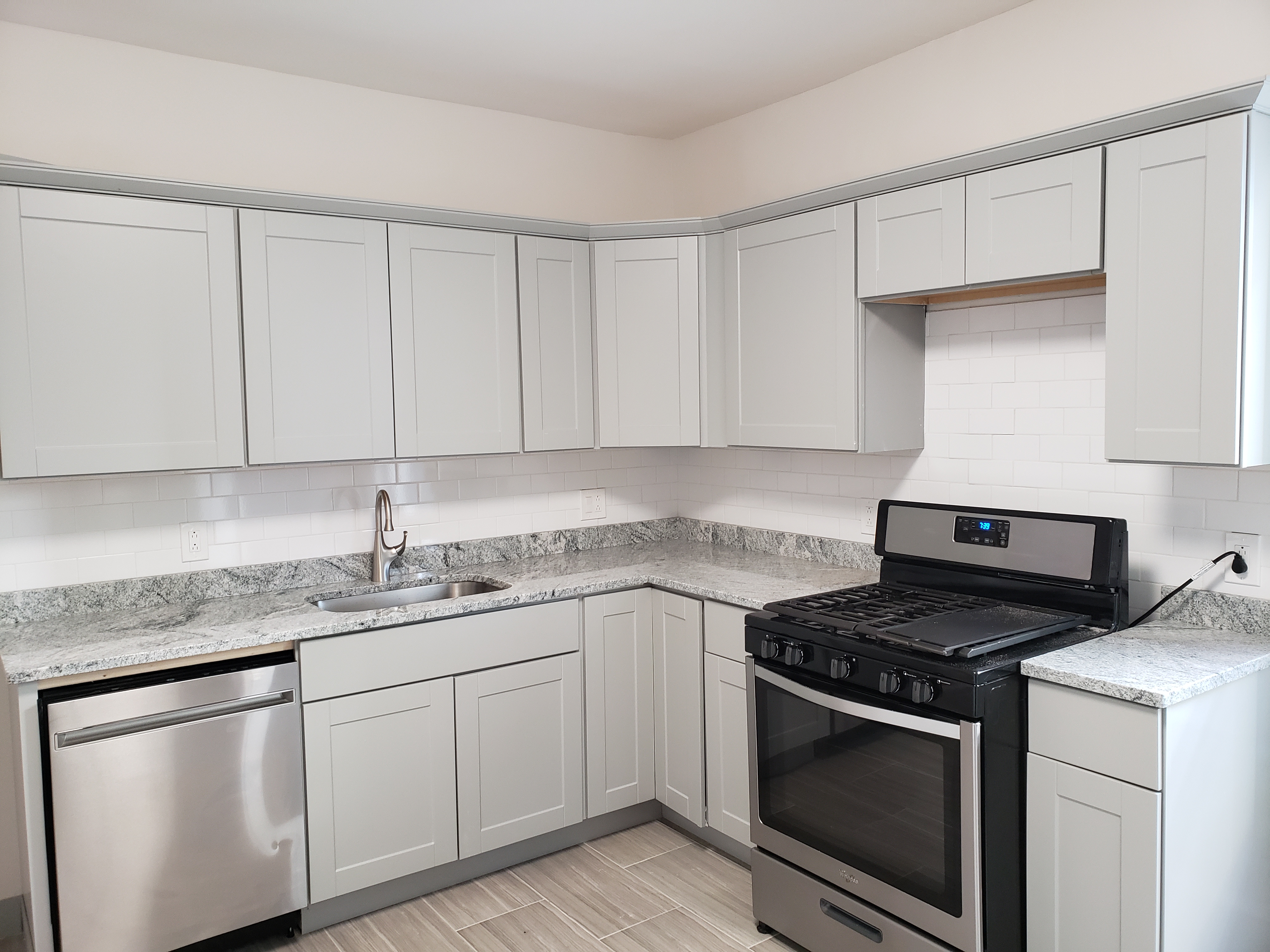 3 bed, 1 bath apartment for rent at 448 Norfolk St Unit 1, Mattapan — photo 1 of 16