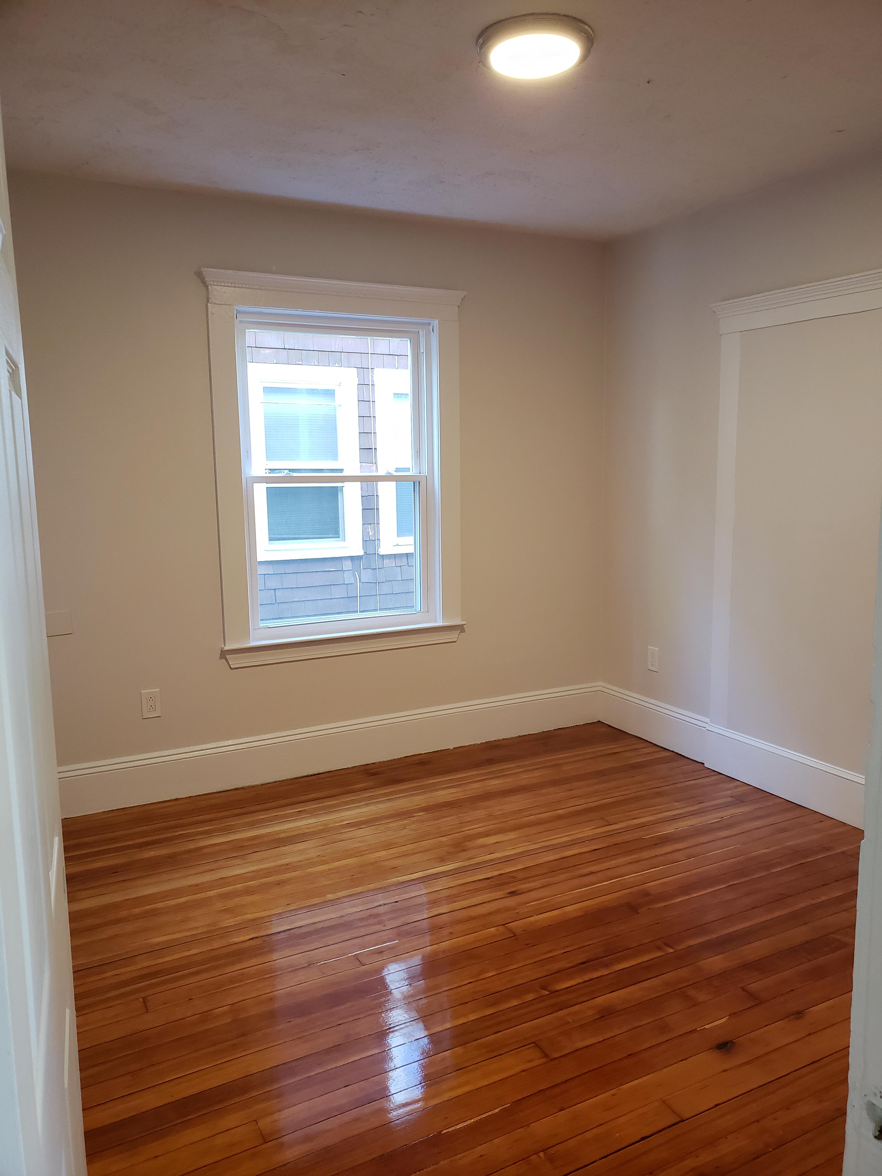 3 bed, 1 bath apartment for rent at 448 Norfolk St Unit 1, Mattapan — photo 6 of 16