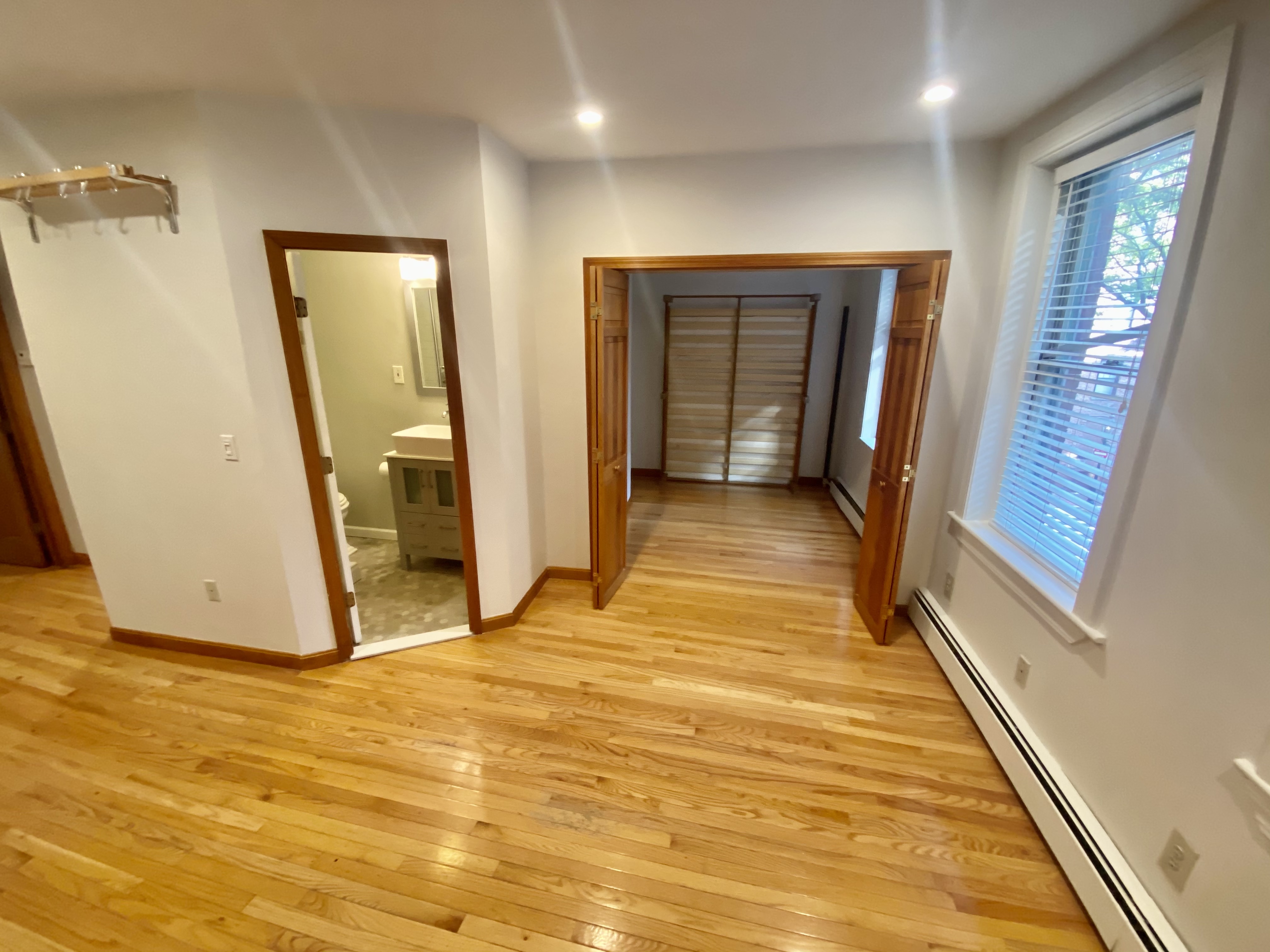 2 bed, 1 bath apartment for rent at 37 Garden St Unit 3, Beacon Hill — photo 5 of 8