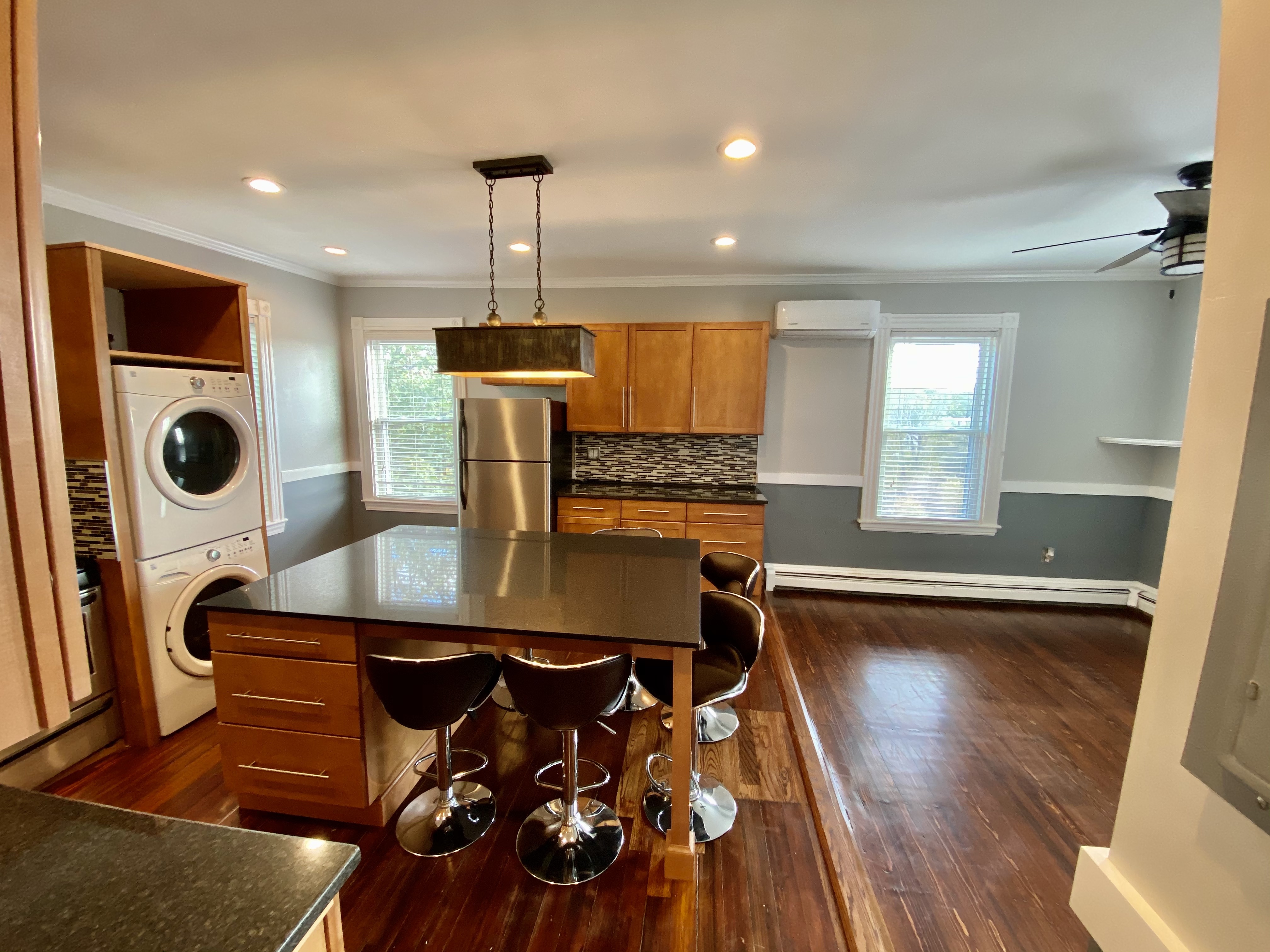 2 bed, 1 bath apartment for rent at 198 Highland St Unit 3, Roxbury — photo 2 of 11