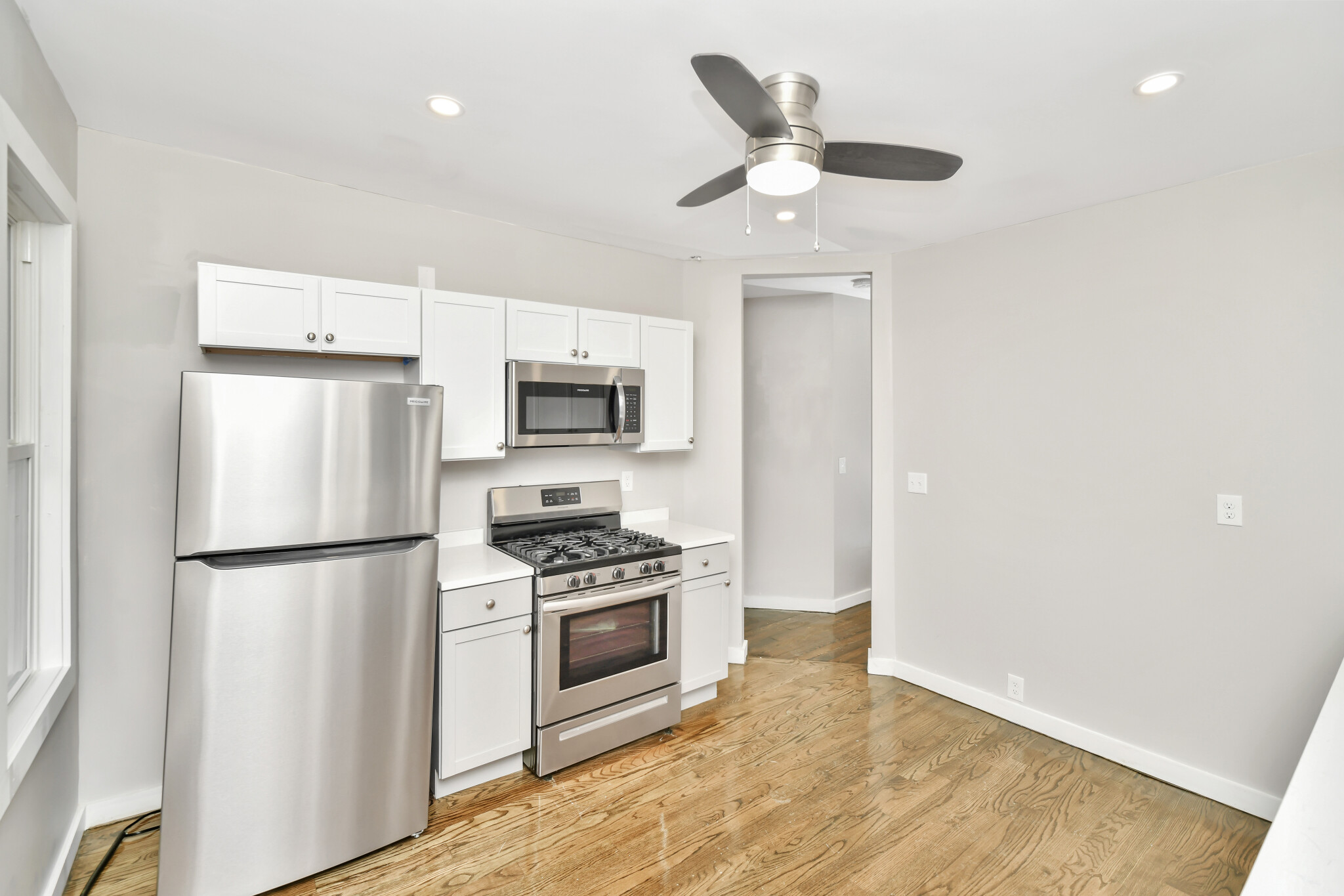 81 Ellington St, Dorchester